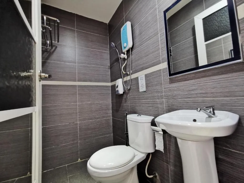 BLUEMOON BOUTIQUE HOTEL