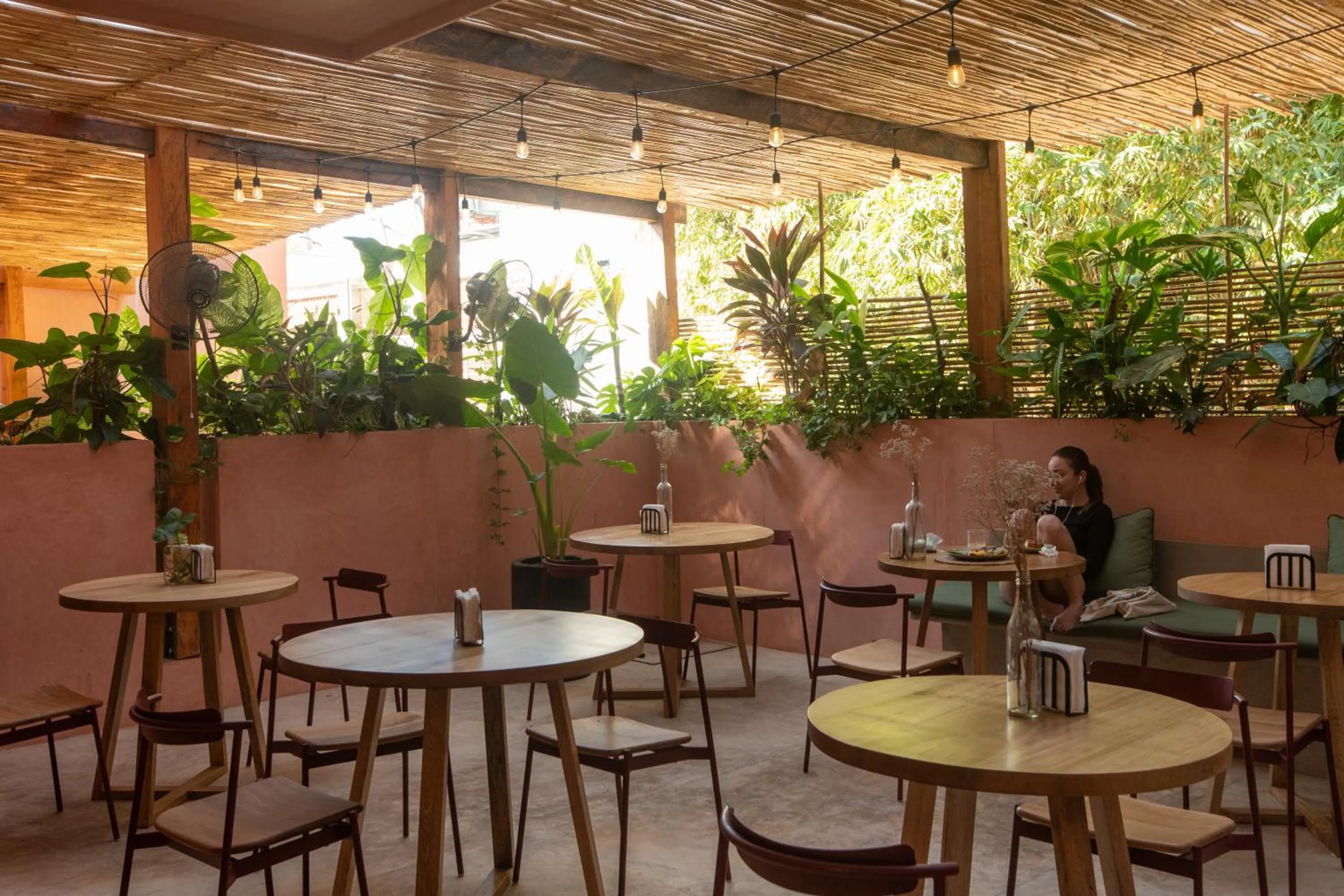 Restaurant/places to eat in Casa Toro La Punta