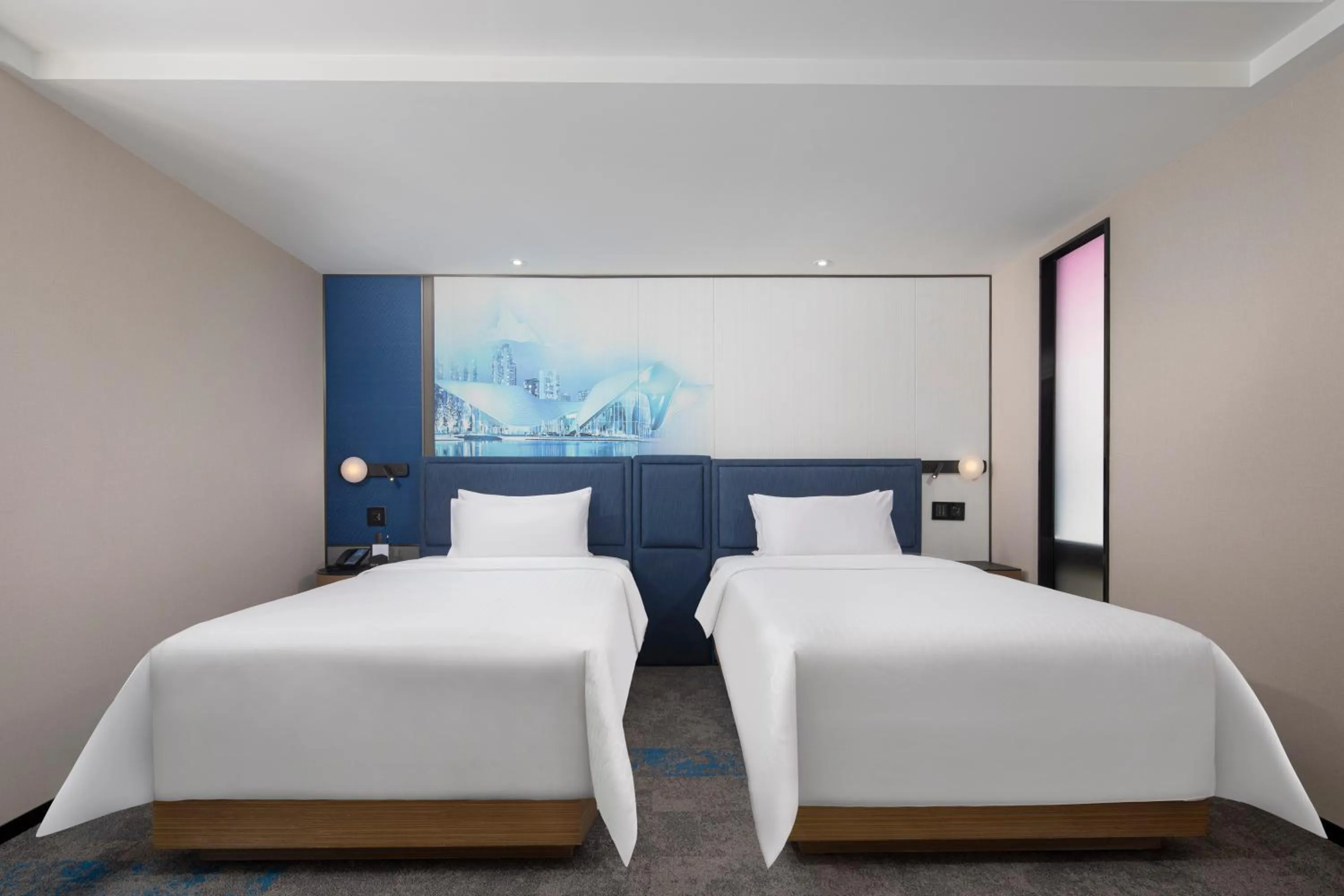 Bed in Hampton by Hilton Chengdu Wuhou Waishuannan