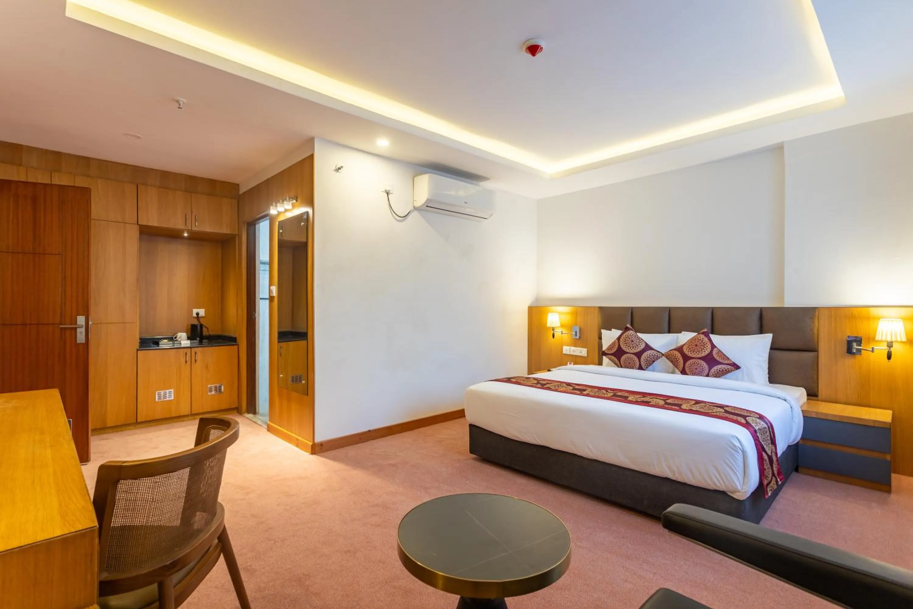 Photo of the whole room, Bed in Mandala Norling Lords Prime Kathmandu