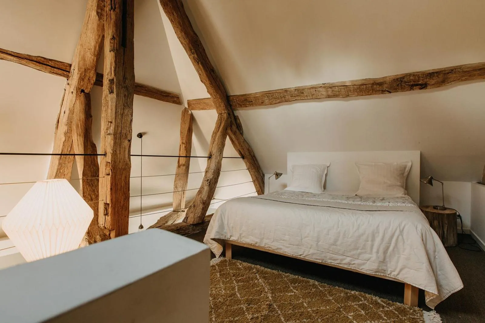 Bedroom, Bed in La Dime de Giverny - Cottages