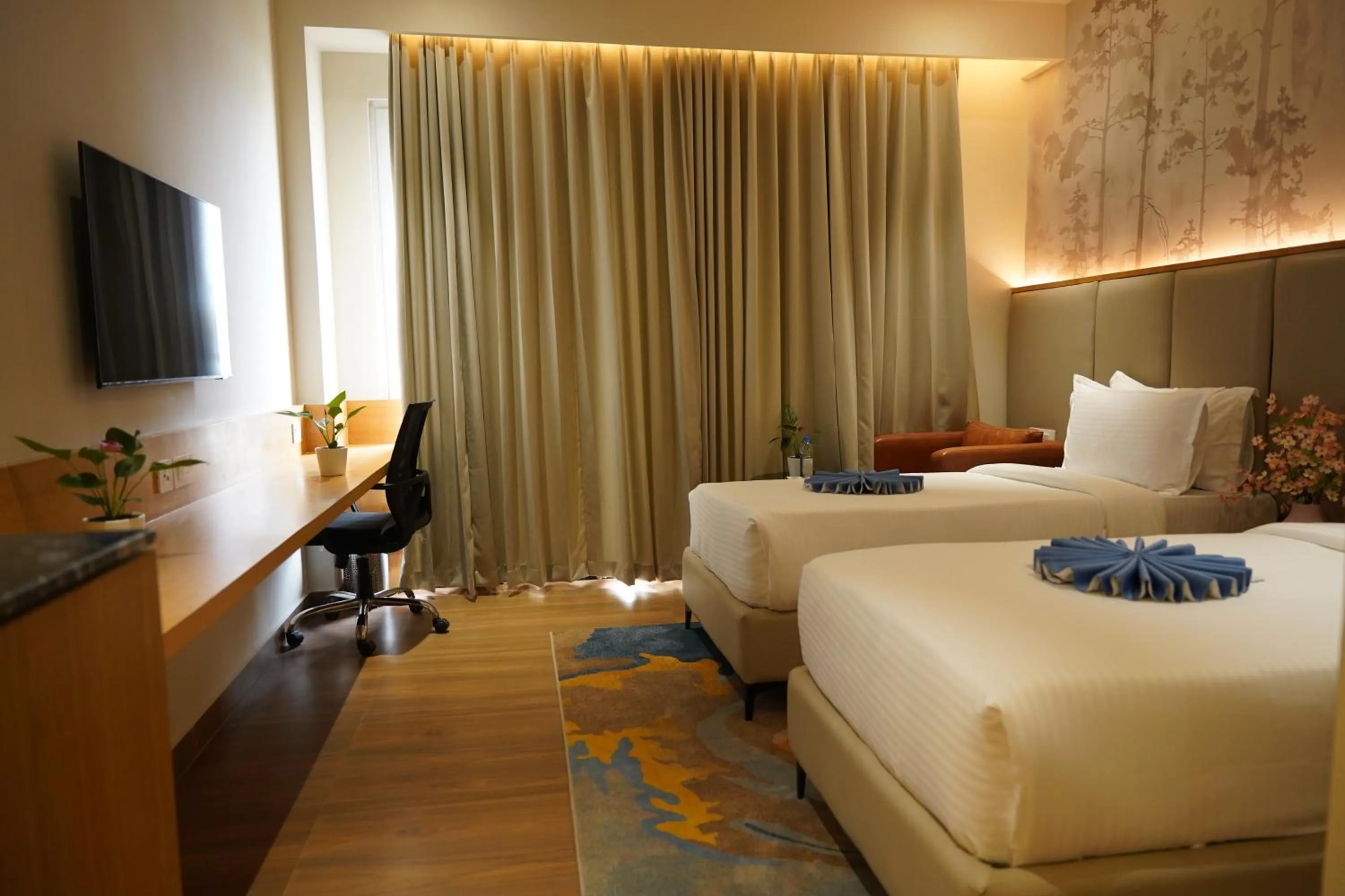 Bed in Clarion Hotel Hyderabad