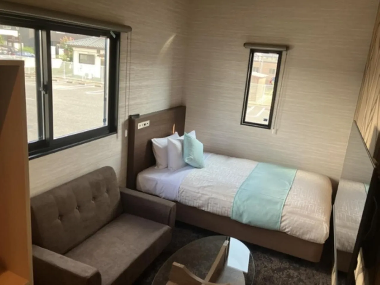 Photo of the whole room, Bed in HOTEL LiVEMAX Honhachinohe Ekimae