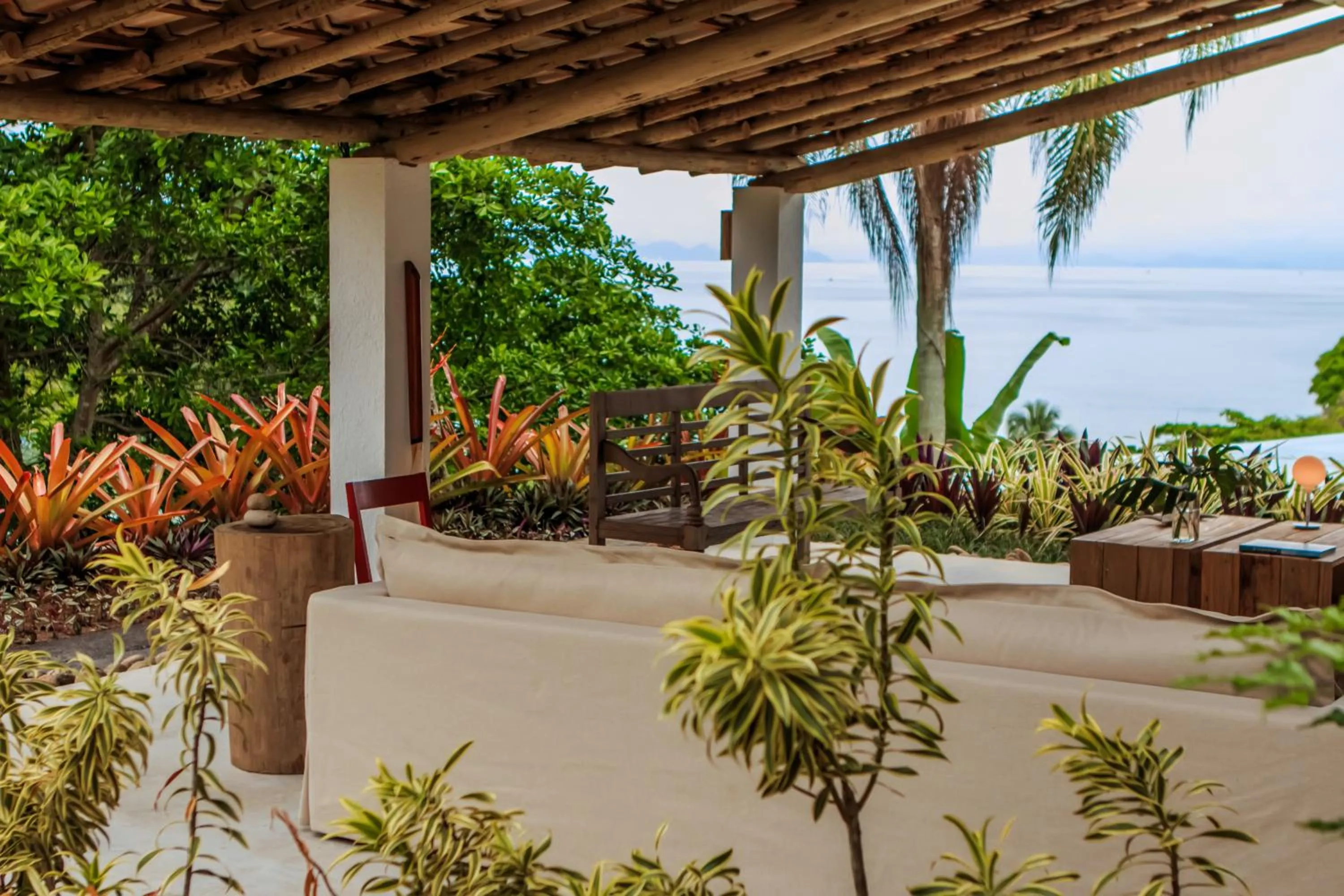 Lounge or bar in Casa Mar Paraty