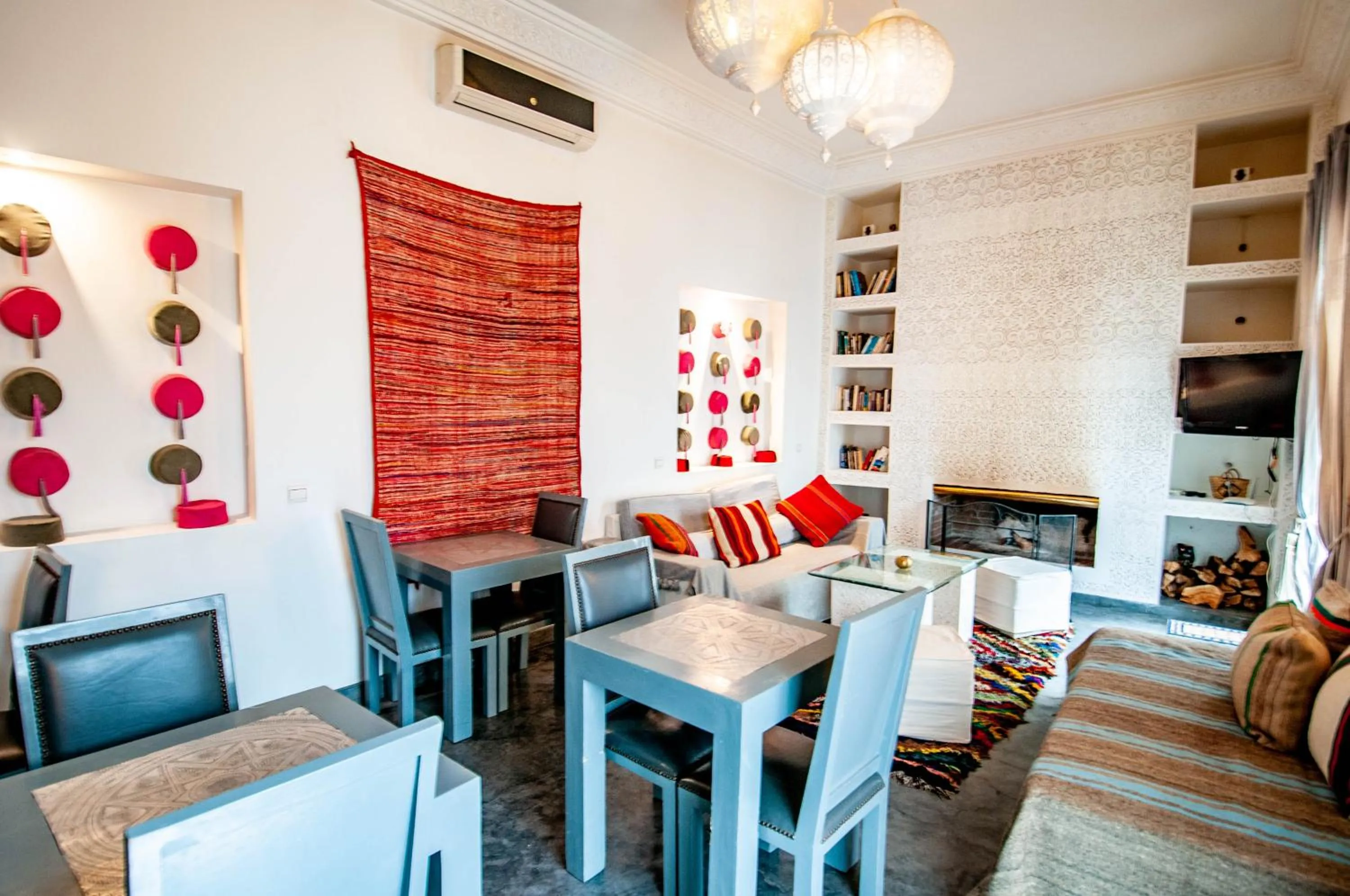 Restaurant/places to eat in Riad Origines