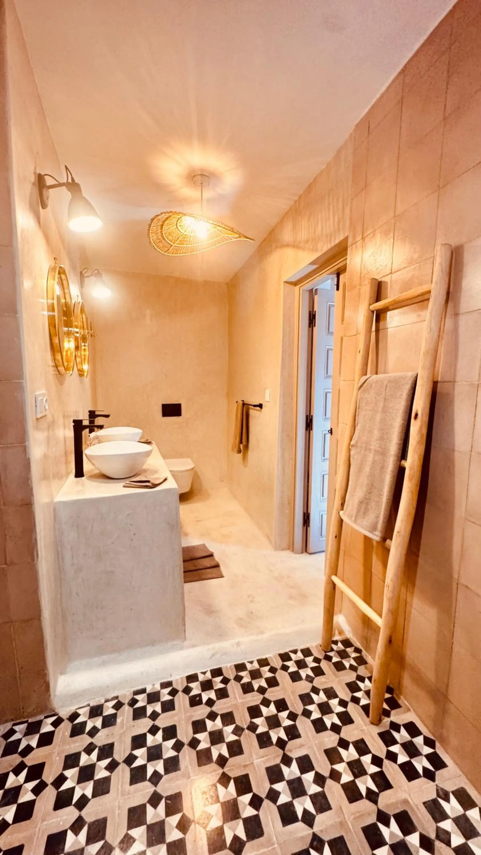 Bathroom, Bed in Riad Origines