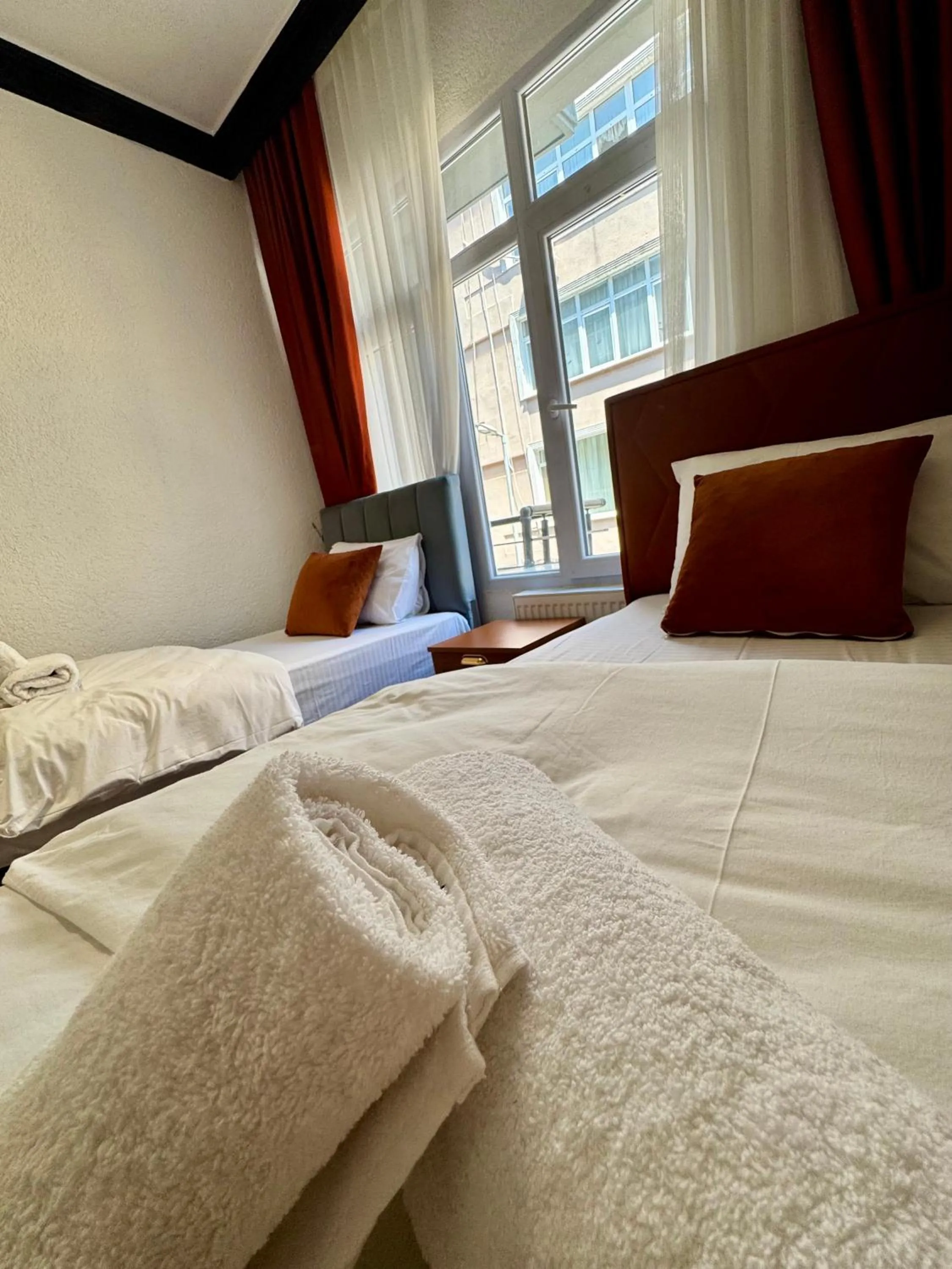 Bed in Hexa Apartments Sisli