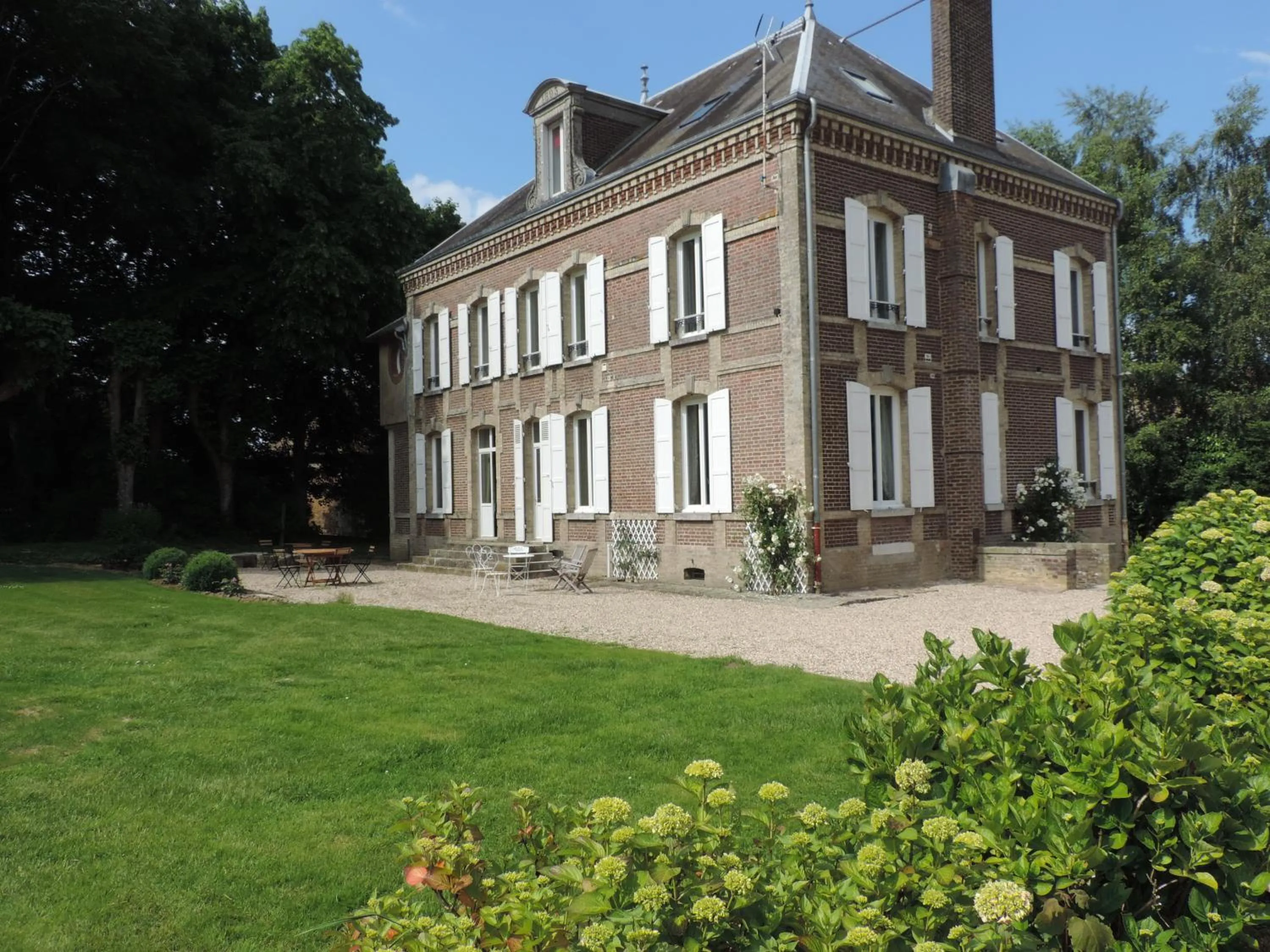 Facade/entrance in Chambres d'Hôtes de la Bucaille