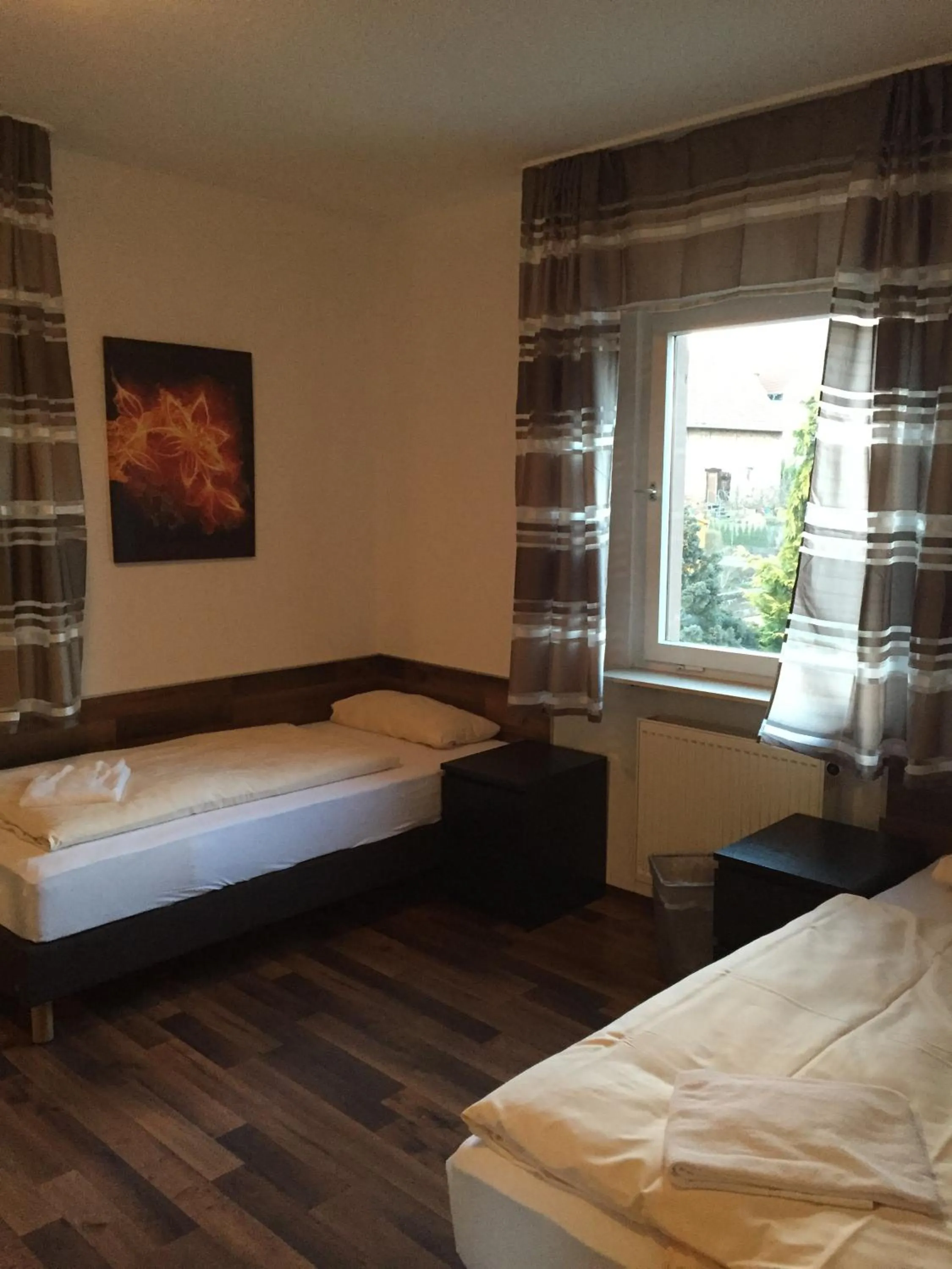 Day, Bed in Hotel Engel