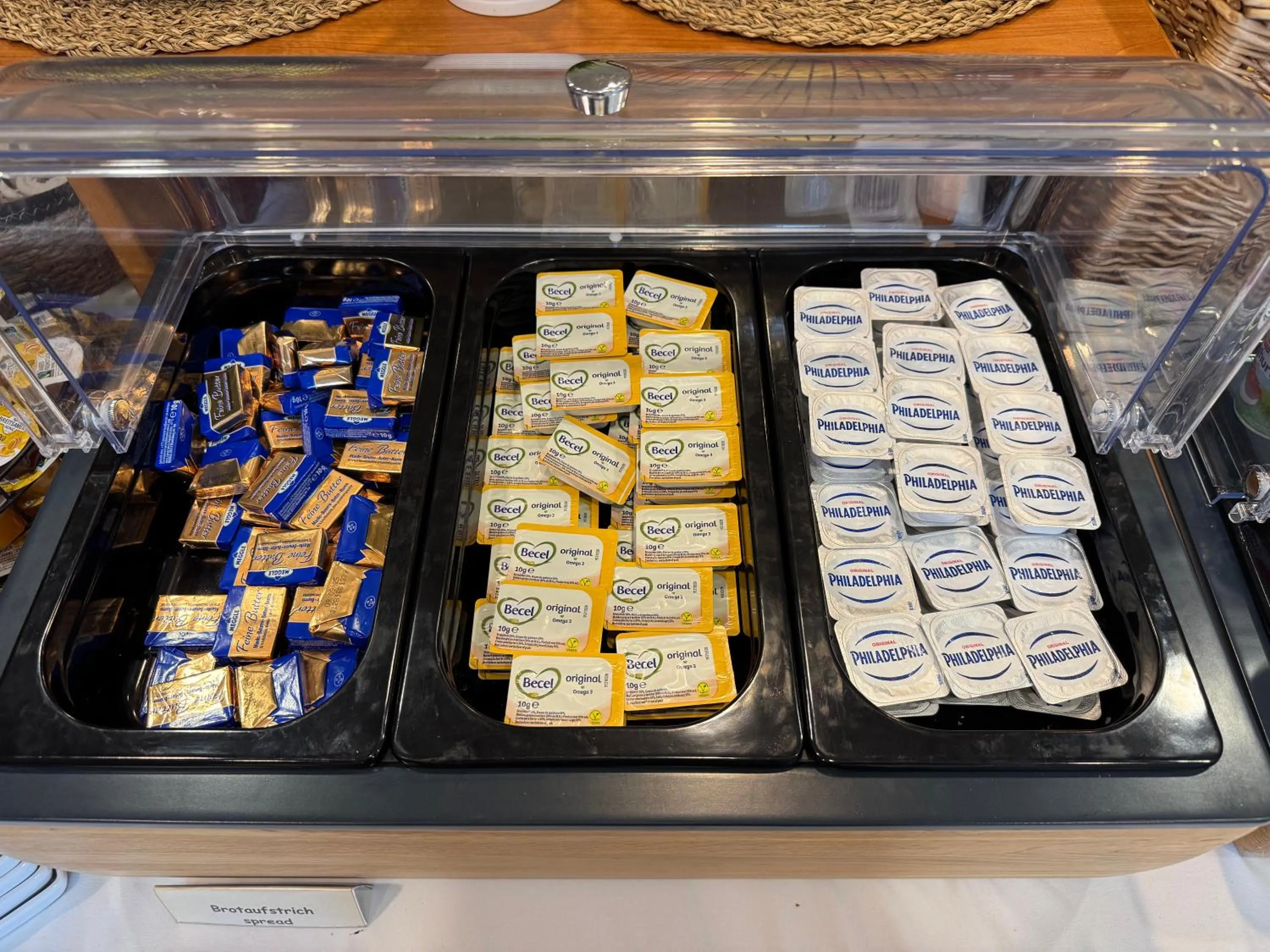 Breakfast in Hotel am Bergl