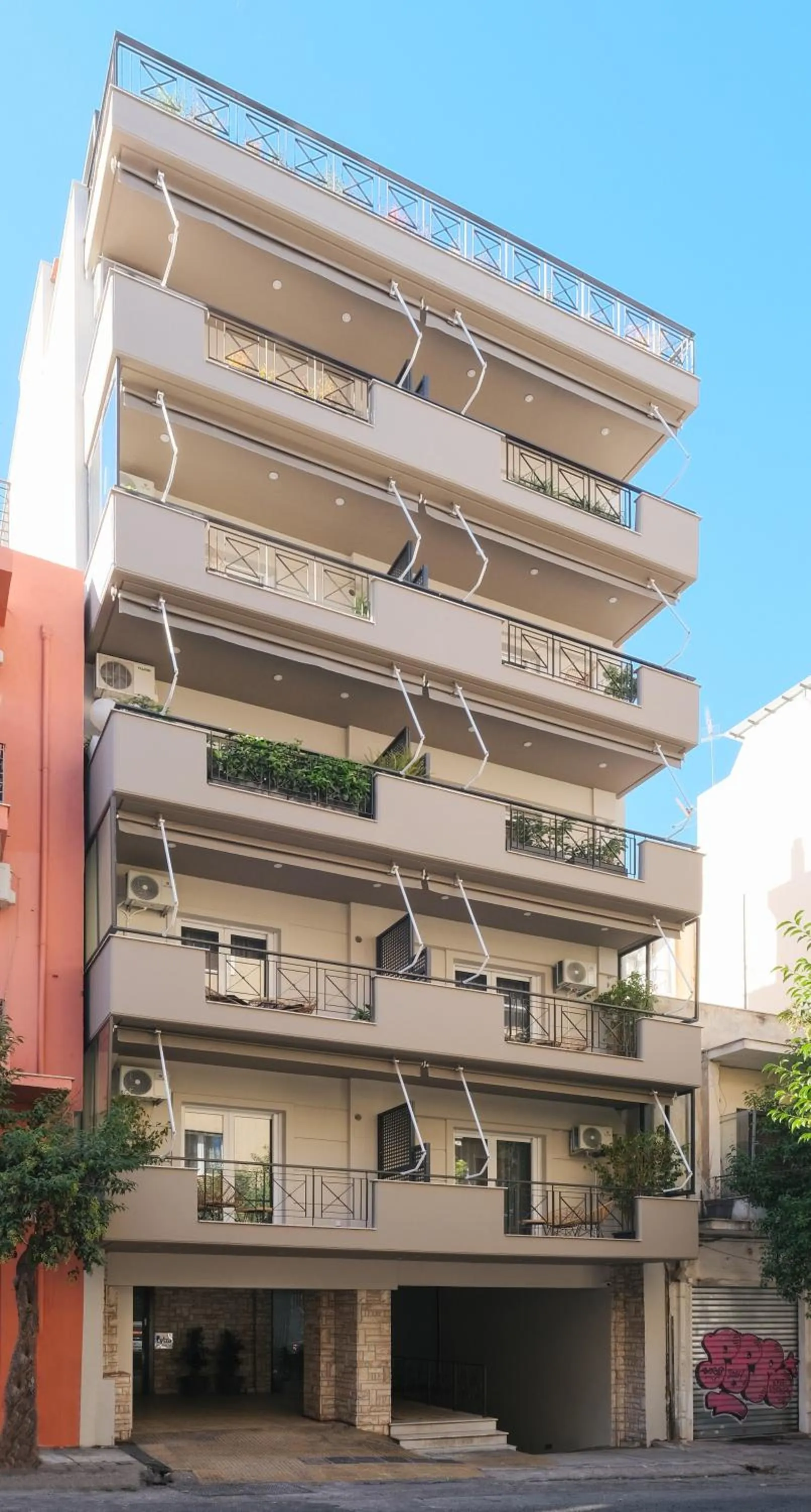 Property building in Tyto Alba Habitat