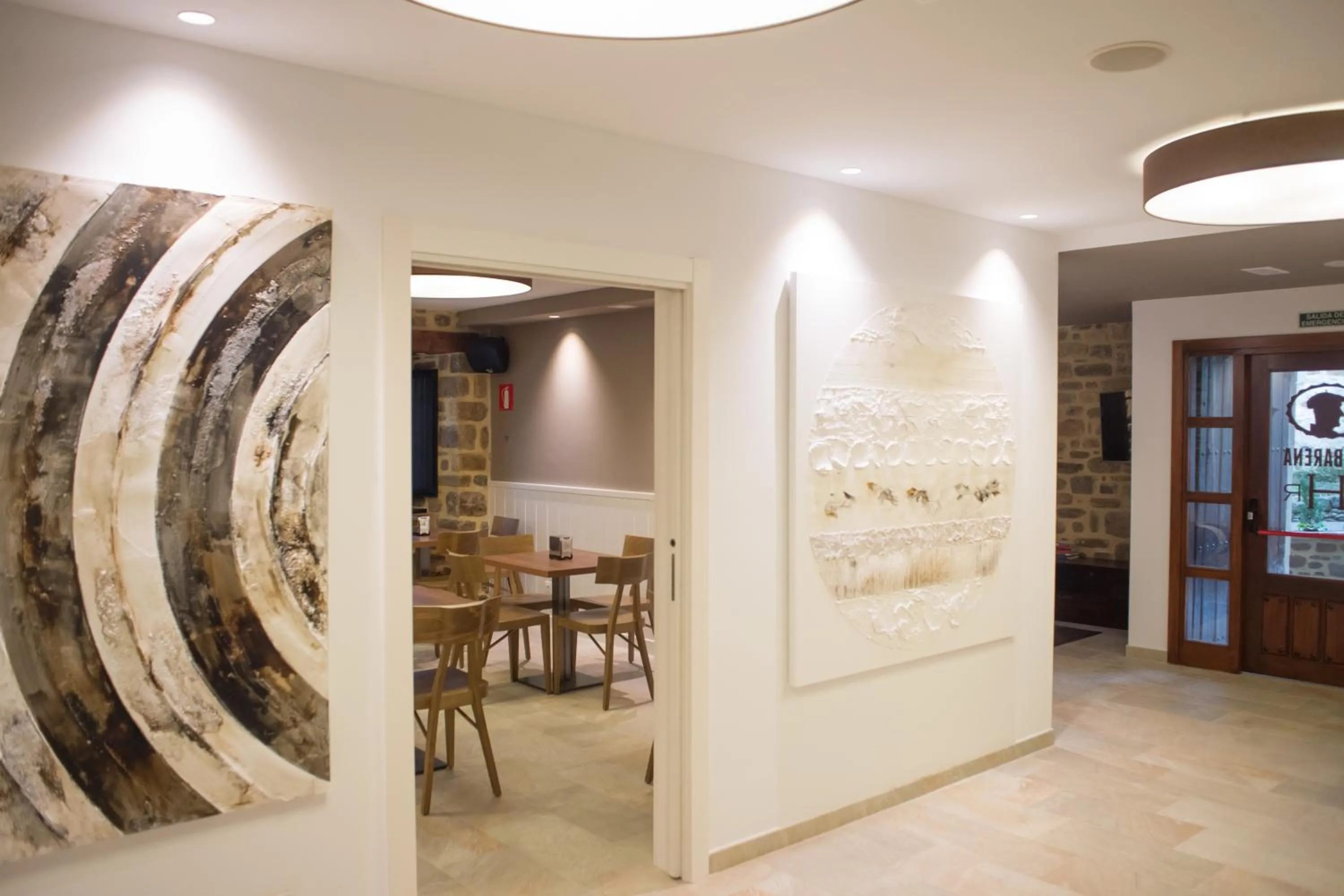 Lobby or reception in Osabarena Hotela