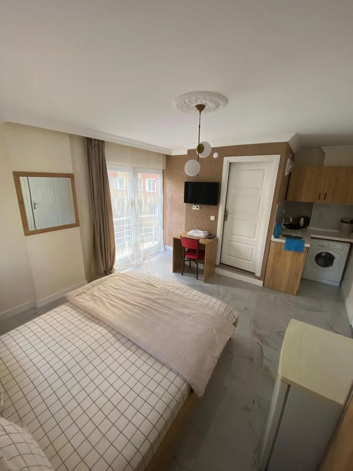 TV and multimedia, Bed in Menekşe Apart 1