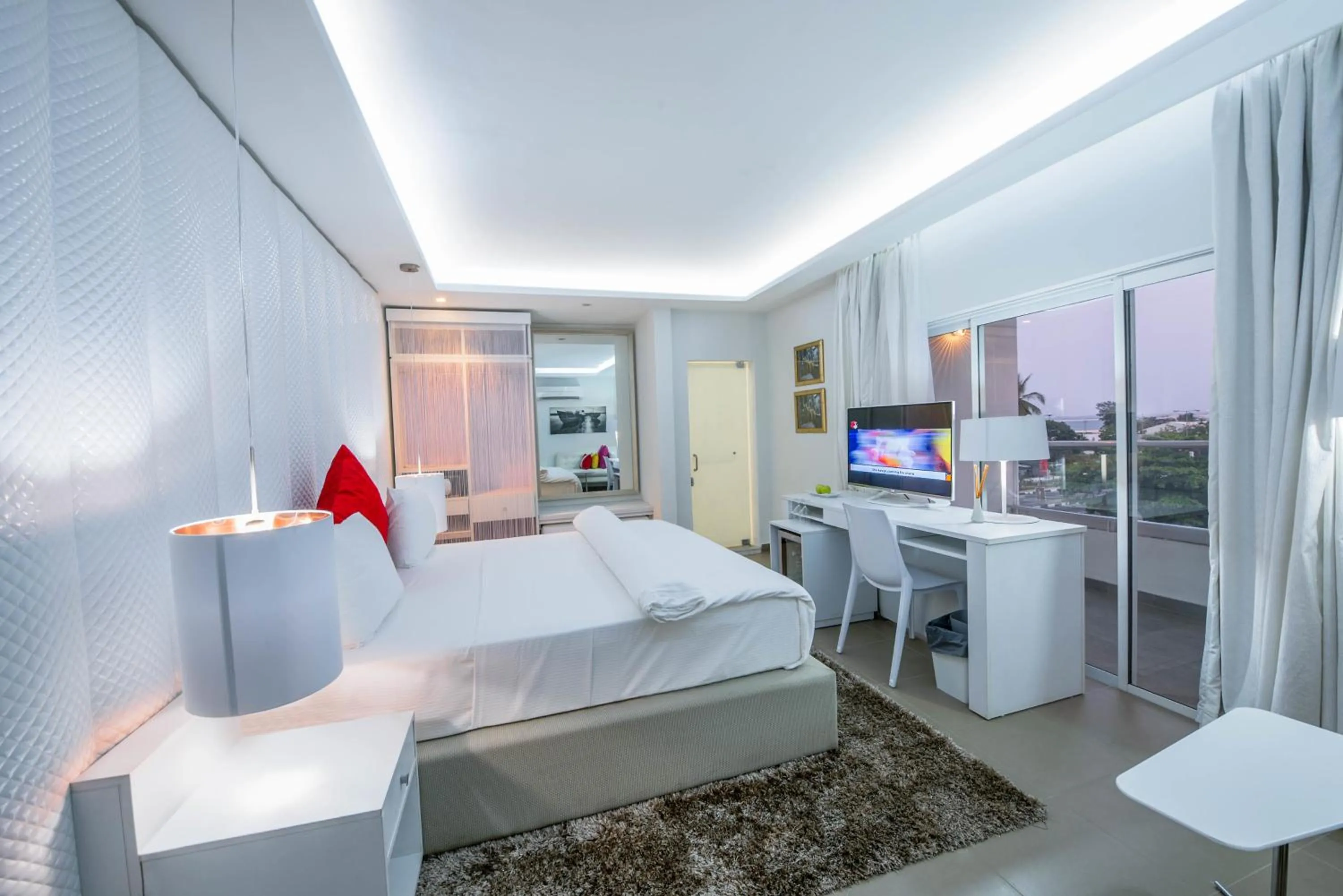 Photo of the whole room, Bed in Maison Fahrenheit