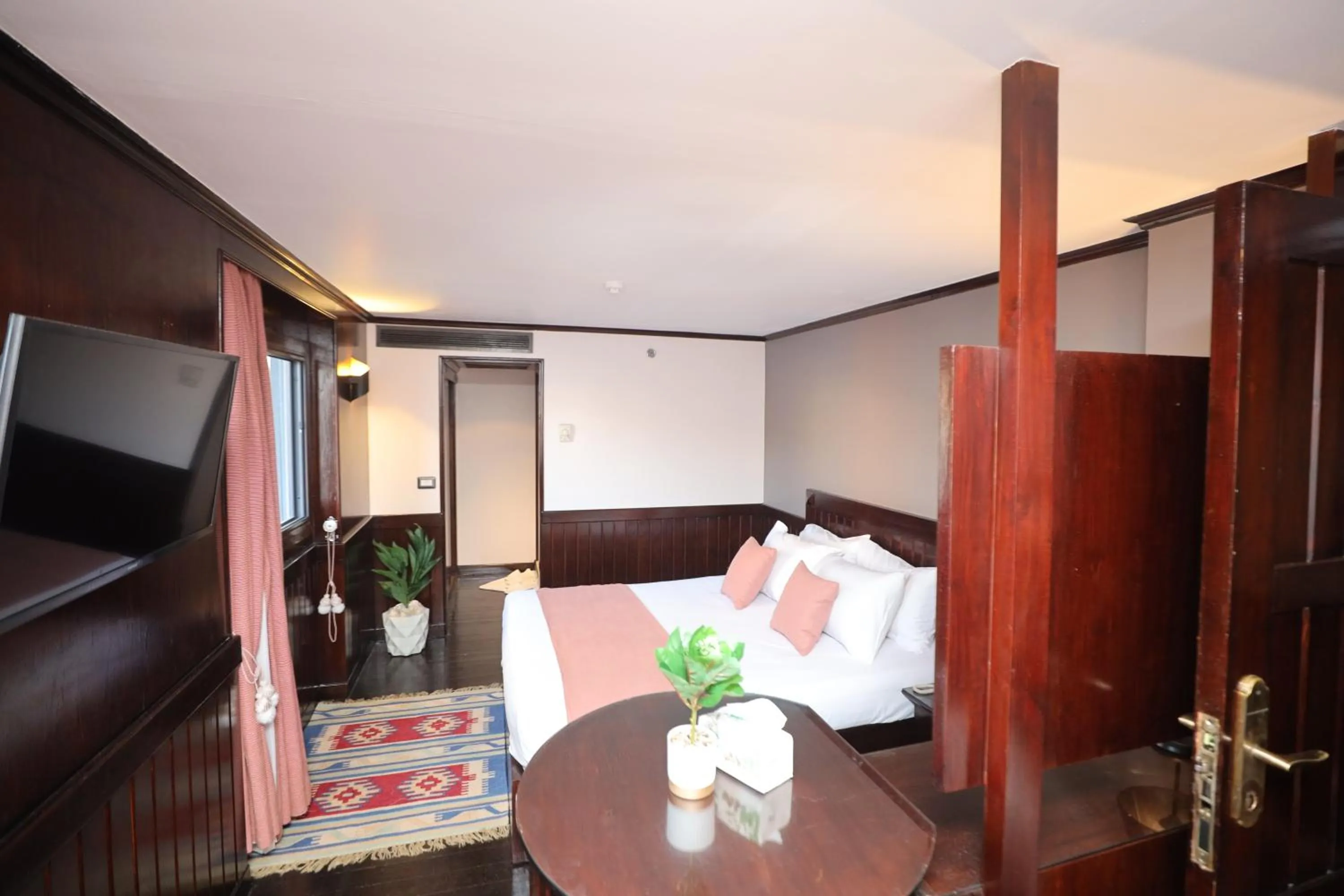 Bed in YOU Nile View Hotel