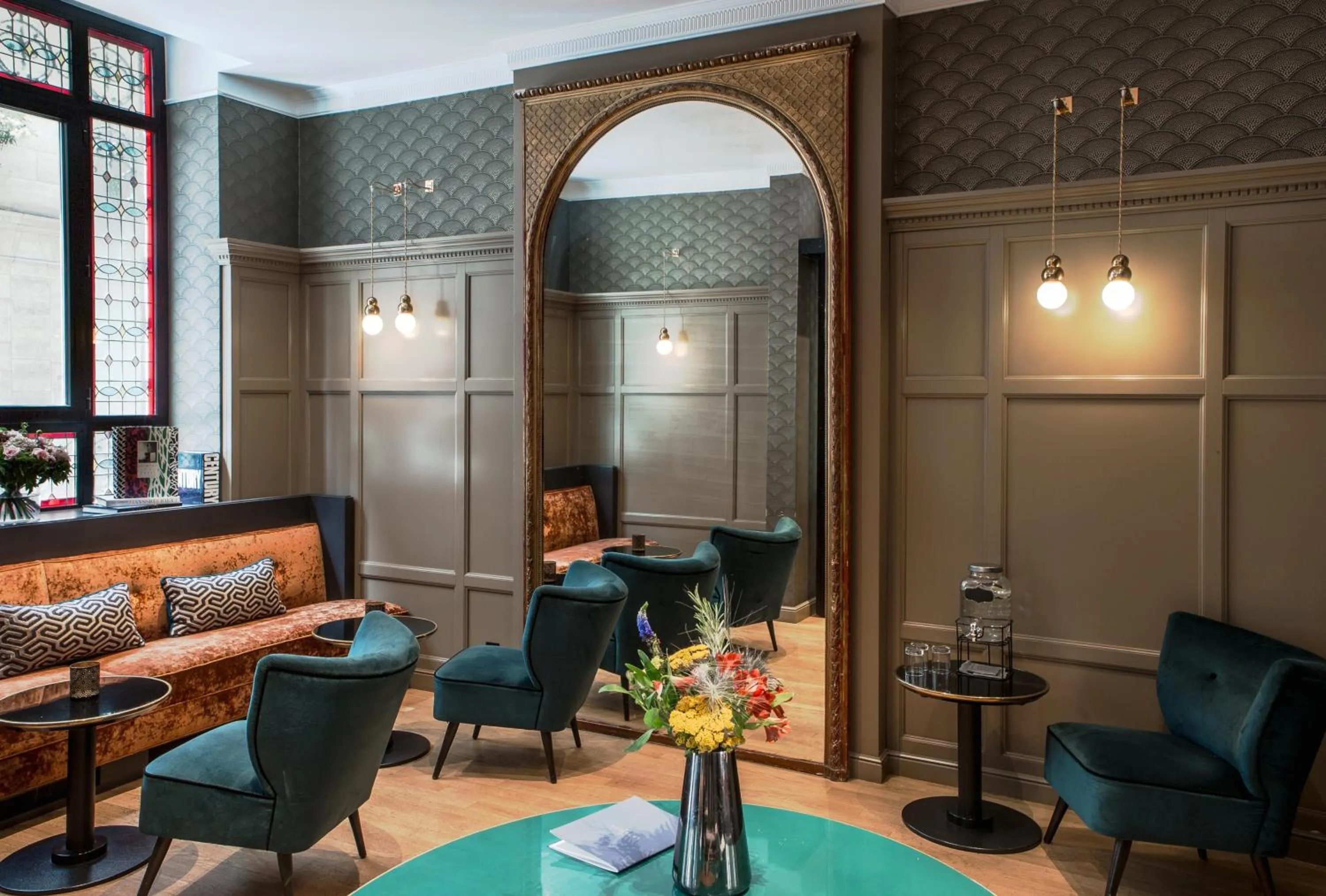 Lobby or reception in Hôtel La Tamise - Esprit de France