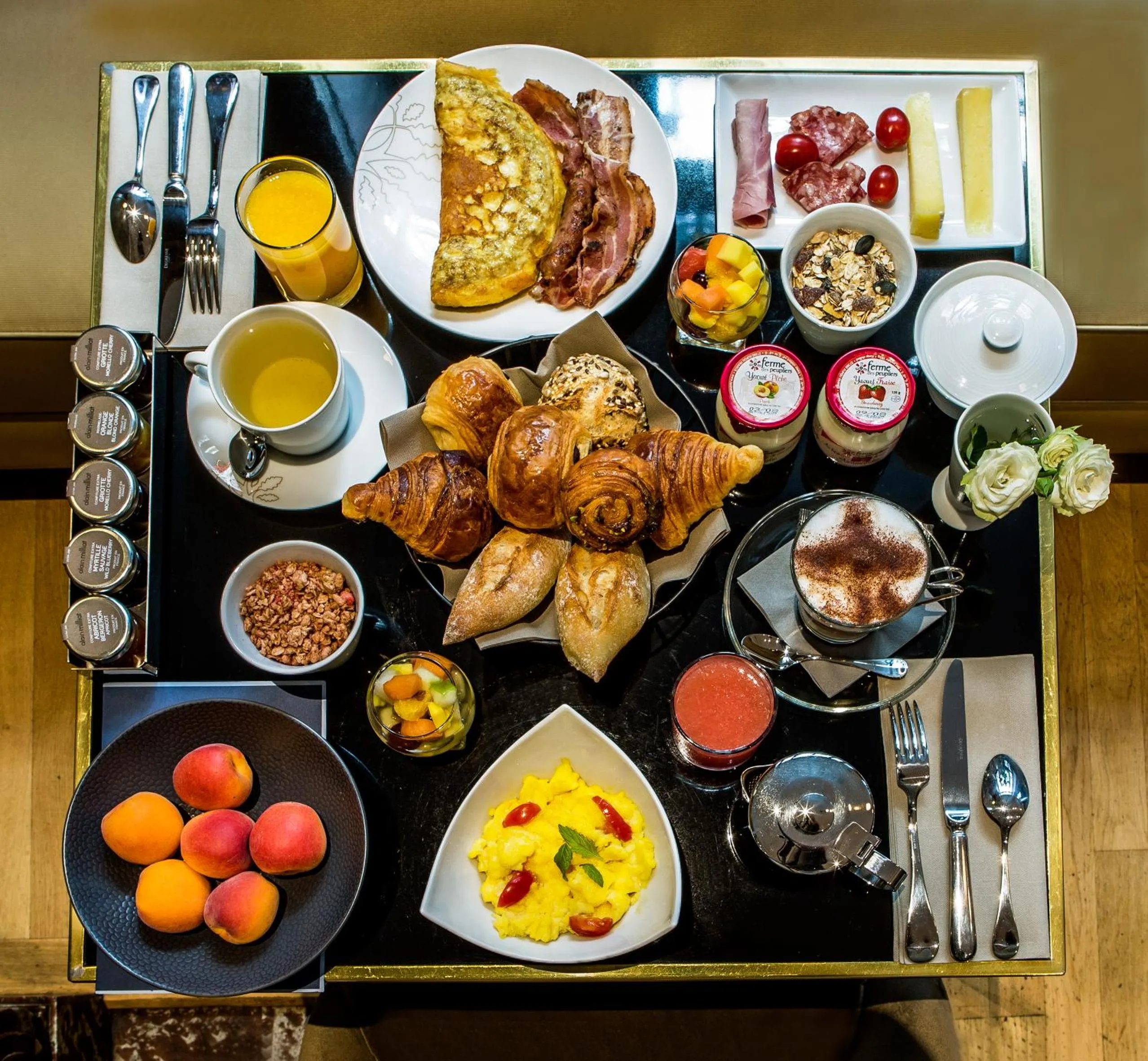 Breakfast in Hôtel La Tamise - Esprit de France