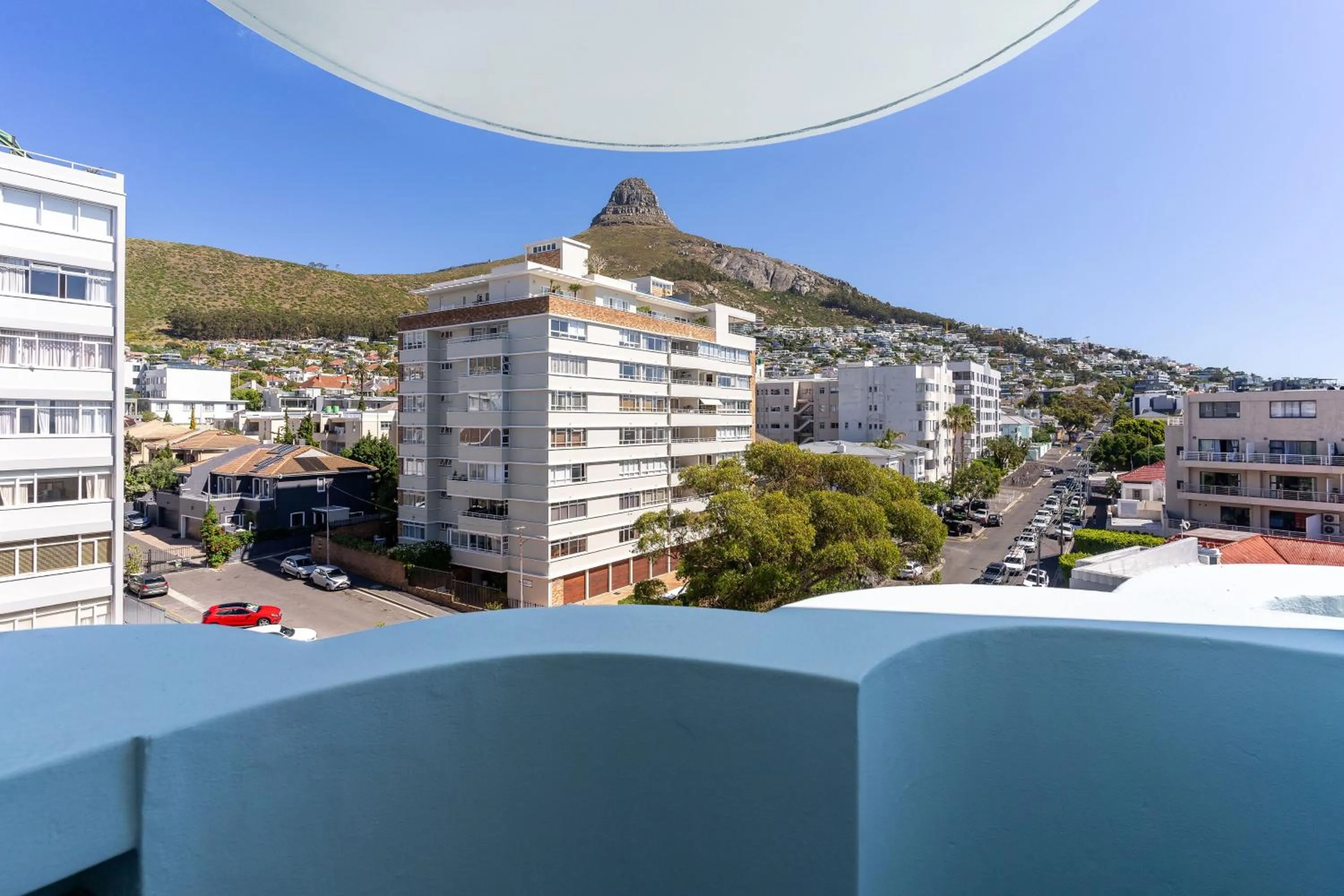 Neighbourhood in The Tropicana Hotel