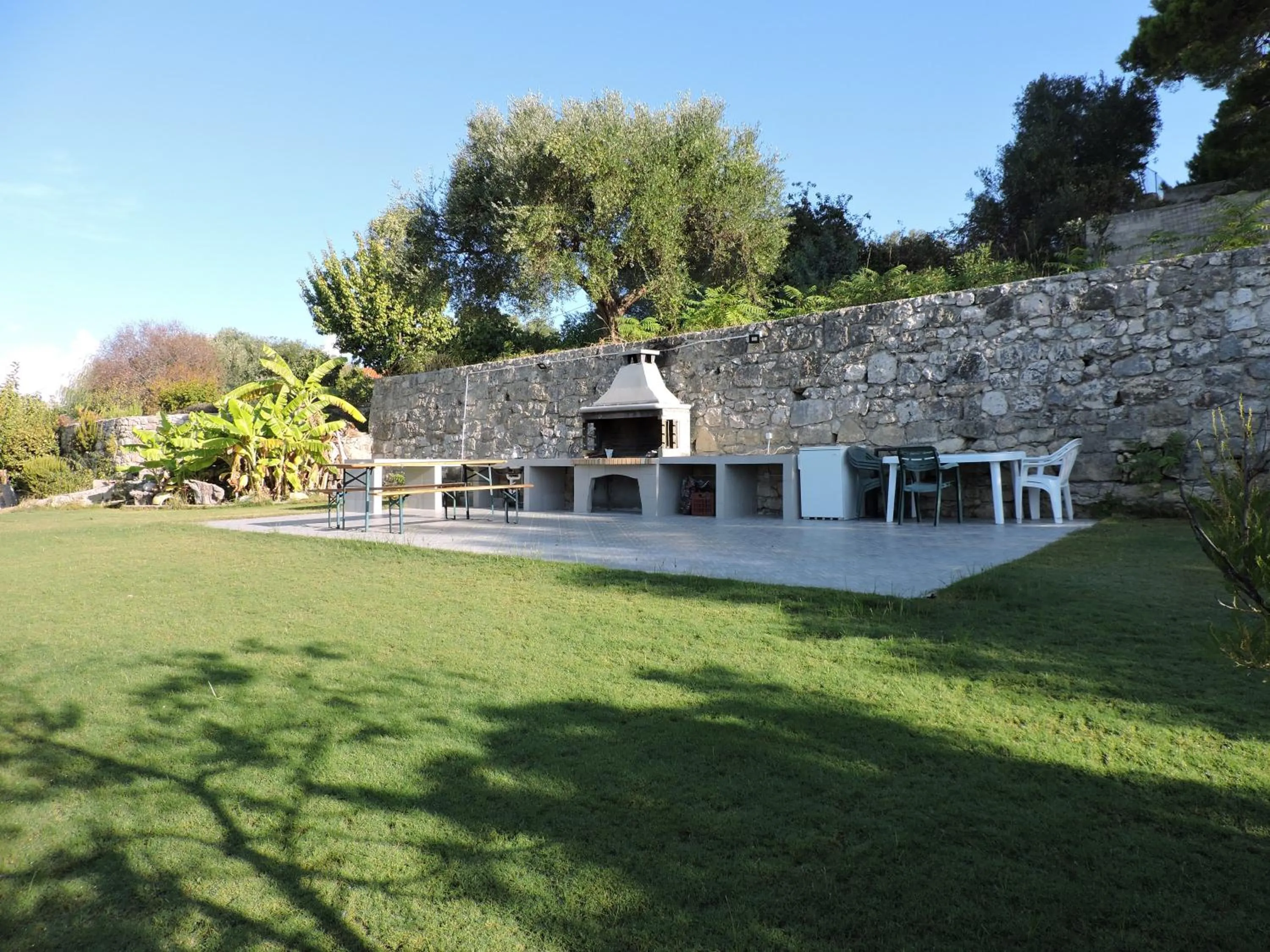 BBQ facilities in Villa Theodora
