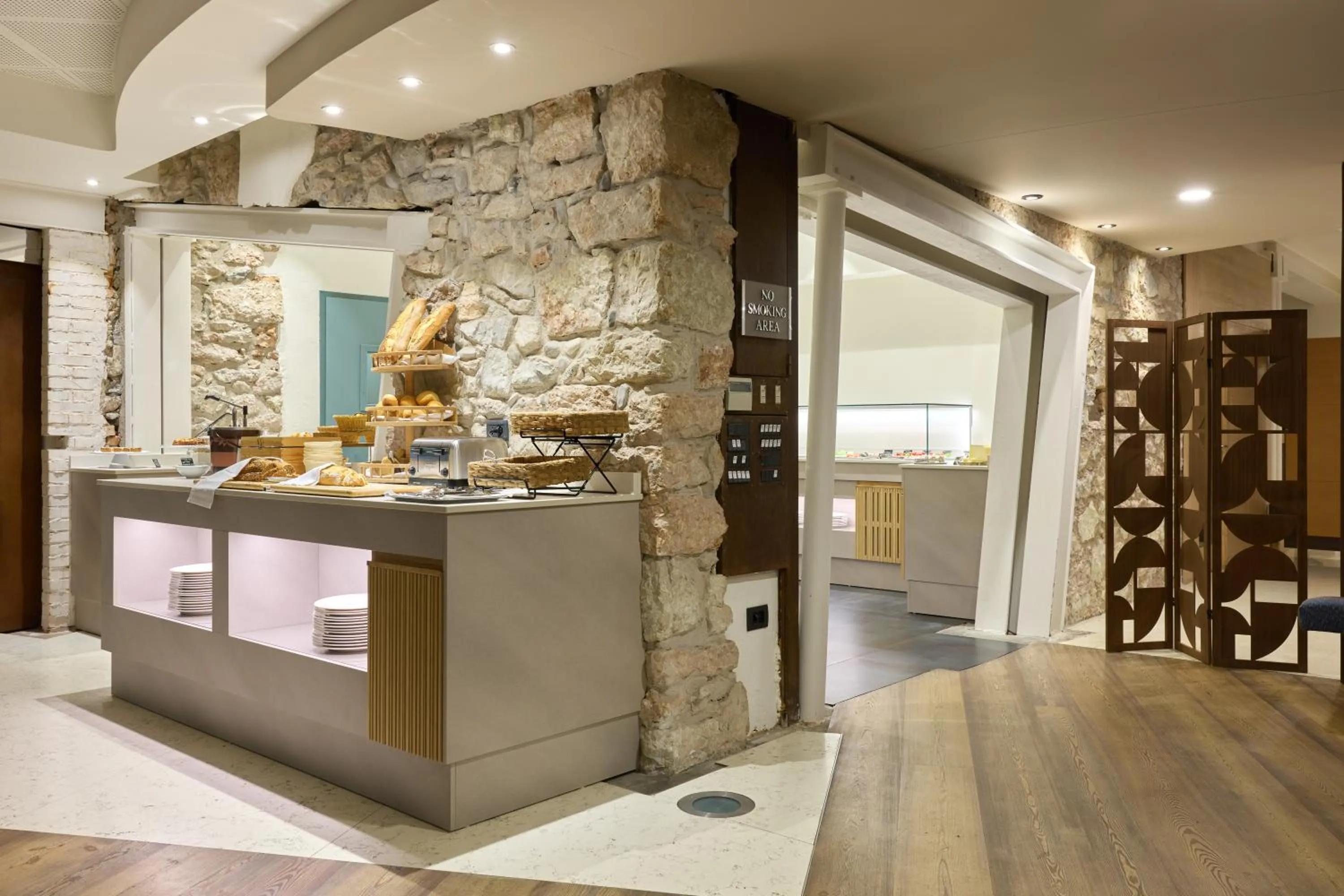 Decorative detail in Hotel Luna Rossa