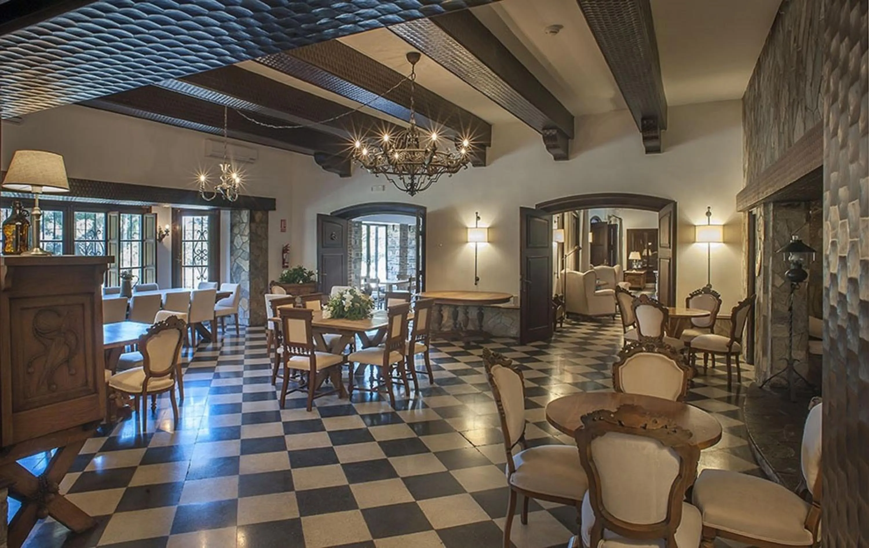 Restaurant/places to eat in La Baguala