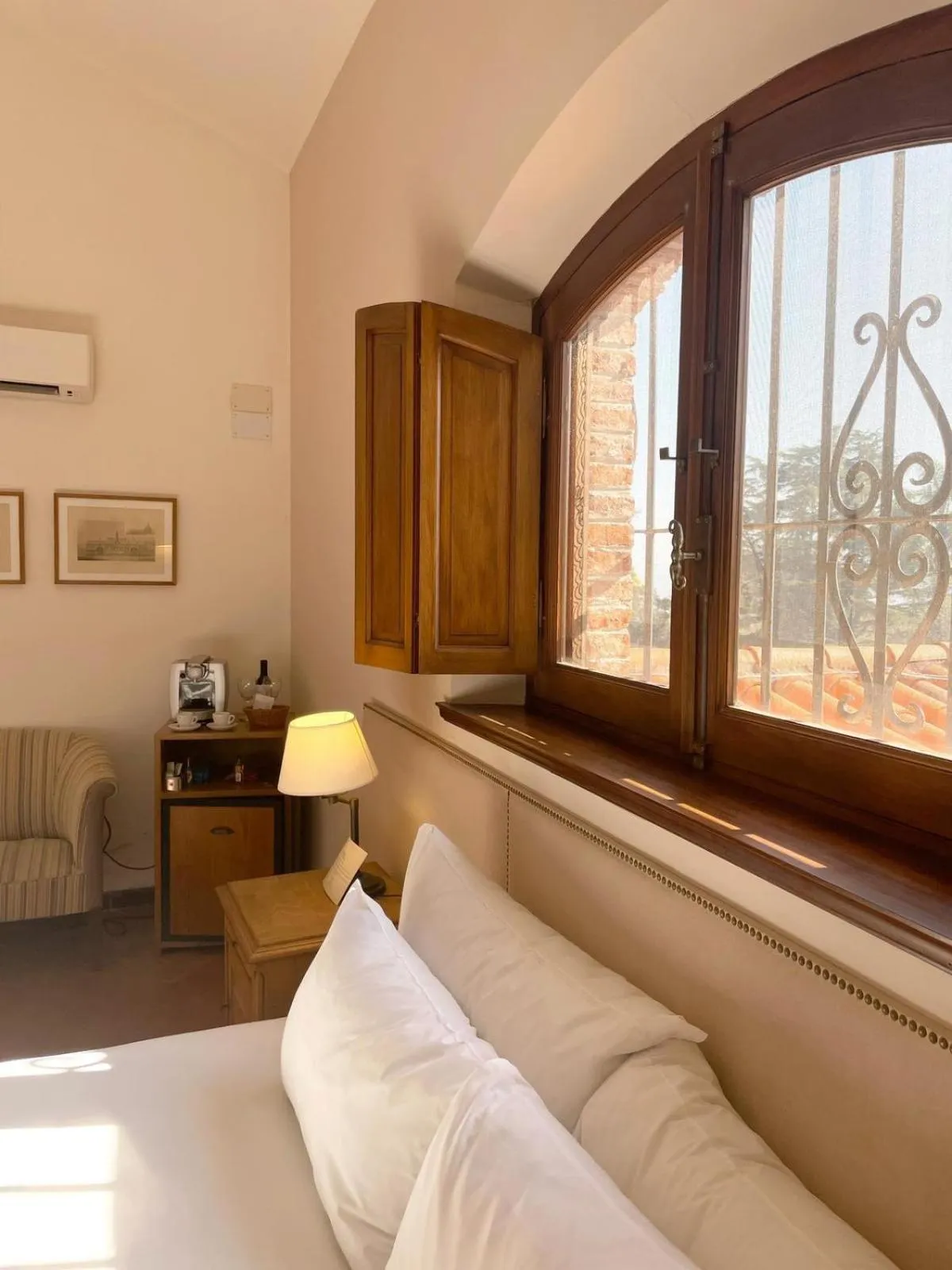 Photo of the whole room, Bed in La Baguala