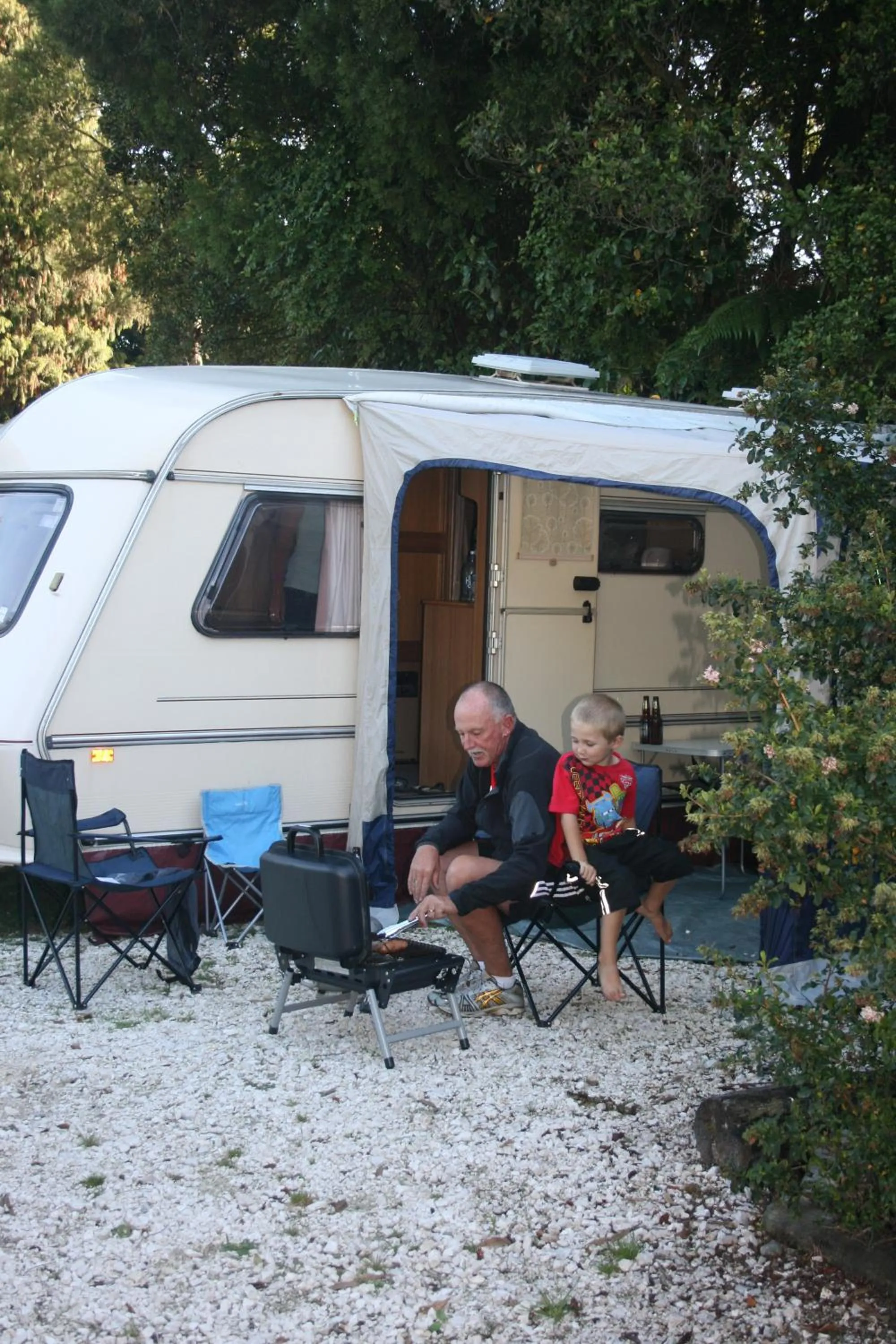 People in Westport Kiwi Holiday Park & Motels