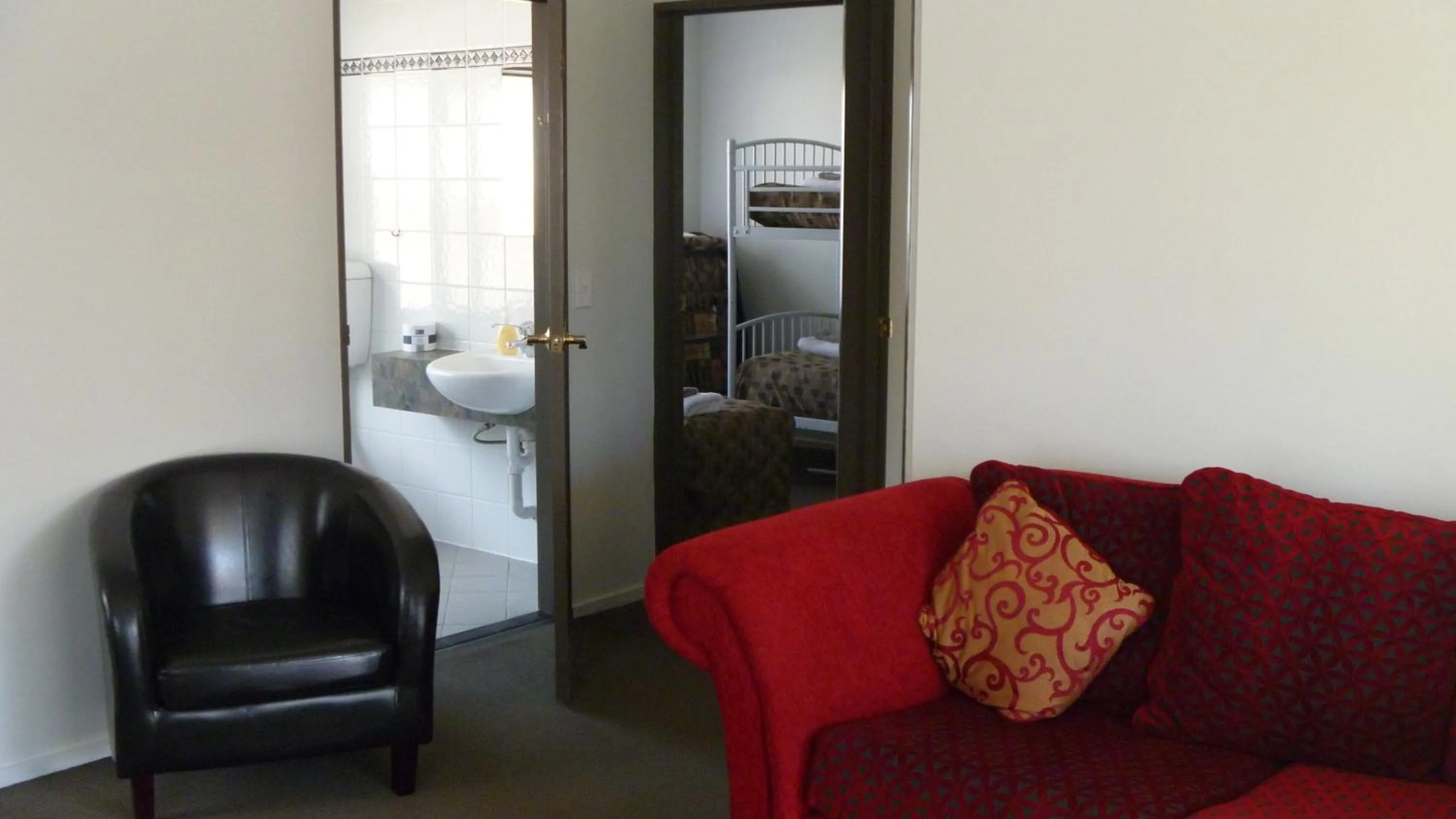 Westport Kiwi Holiday Park & Motels