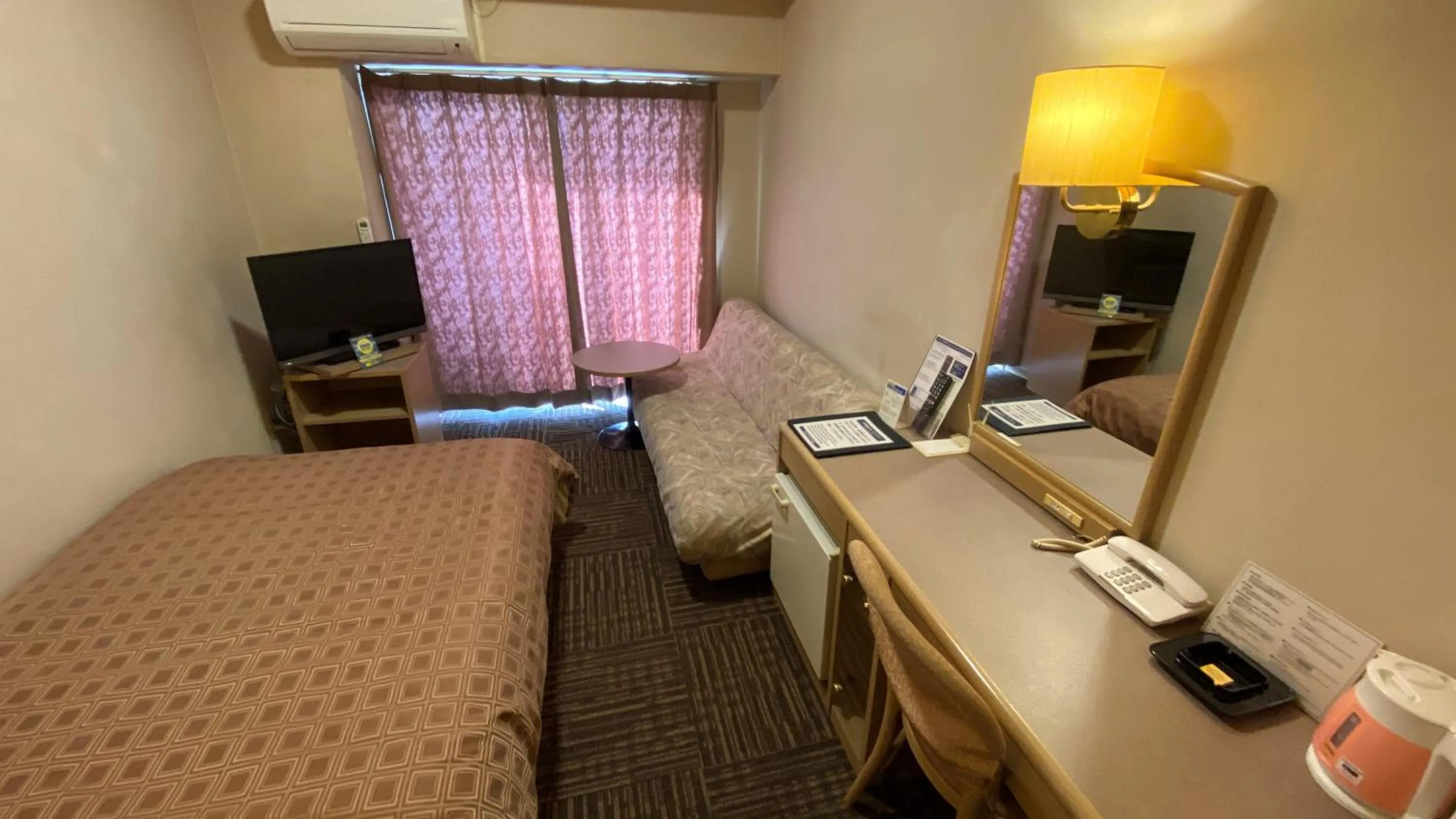 Bed in ryugasakiplazahotel honkan