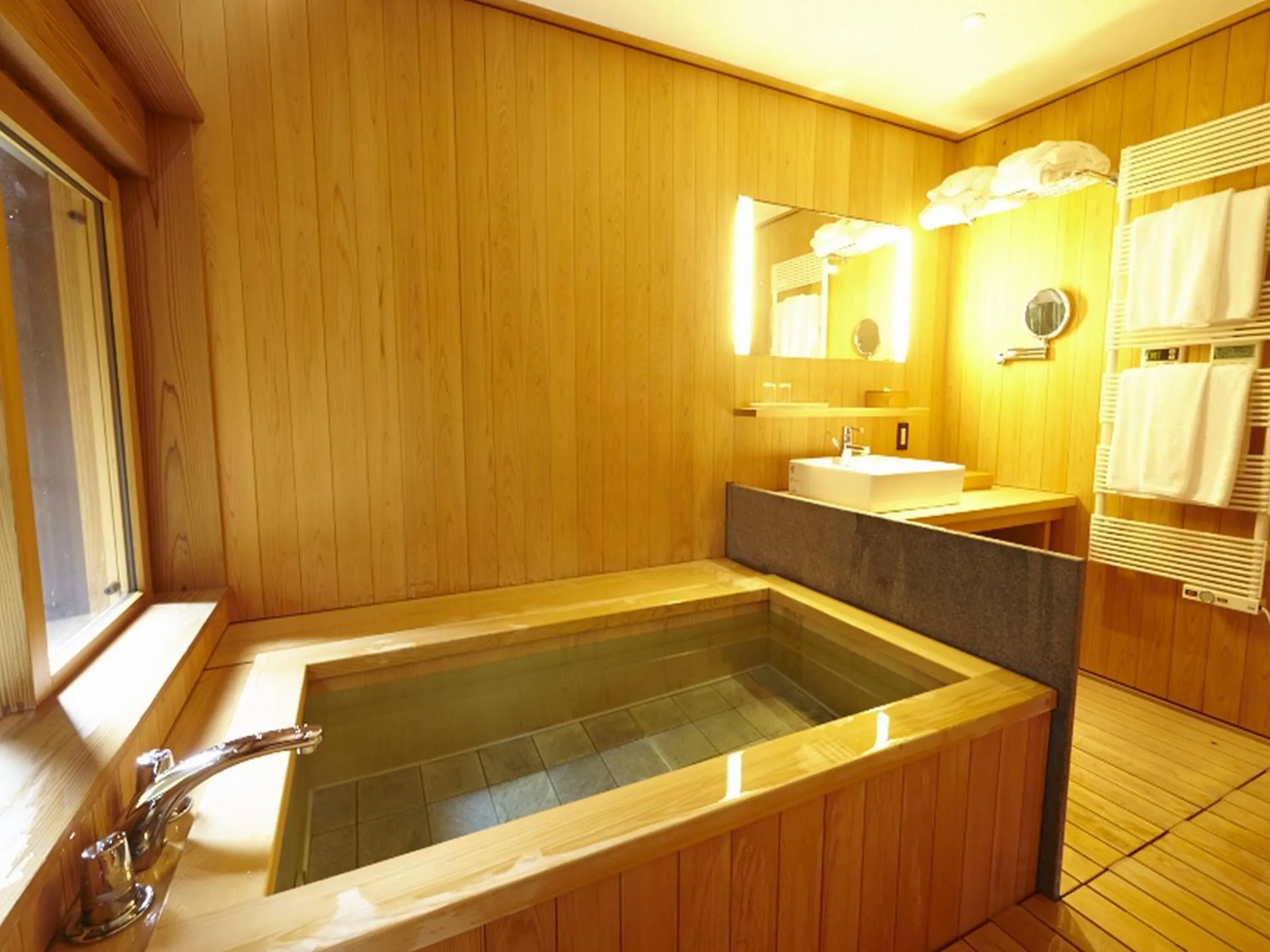 Bathroom in Numazu Club