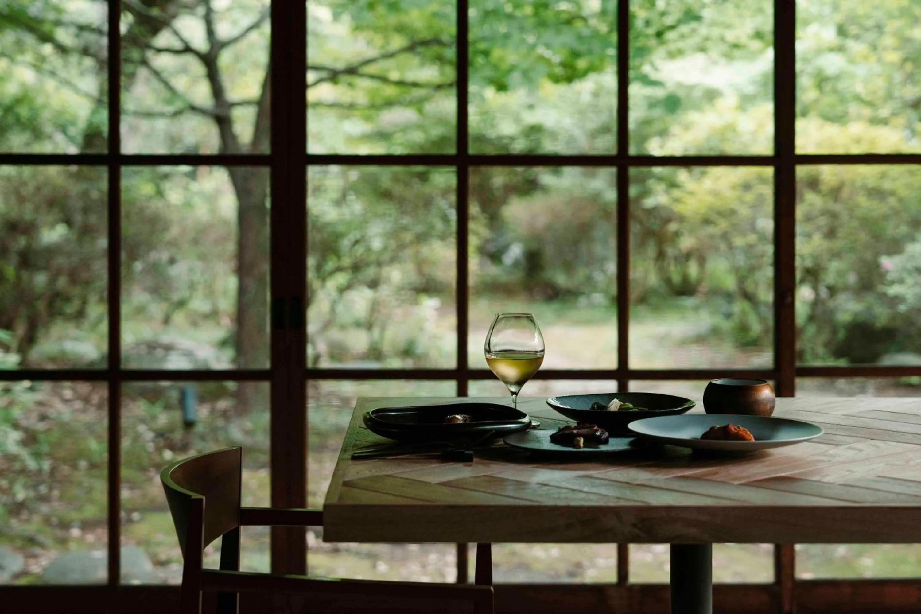 Dining area in Numazu Club