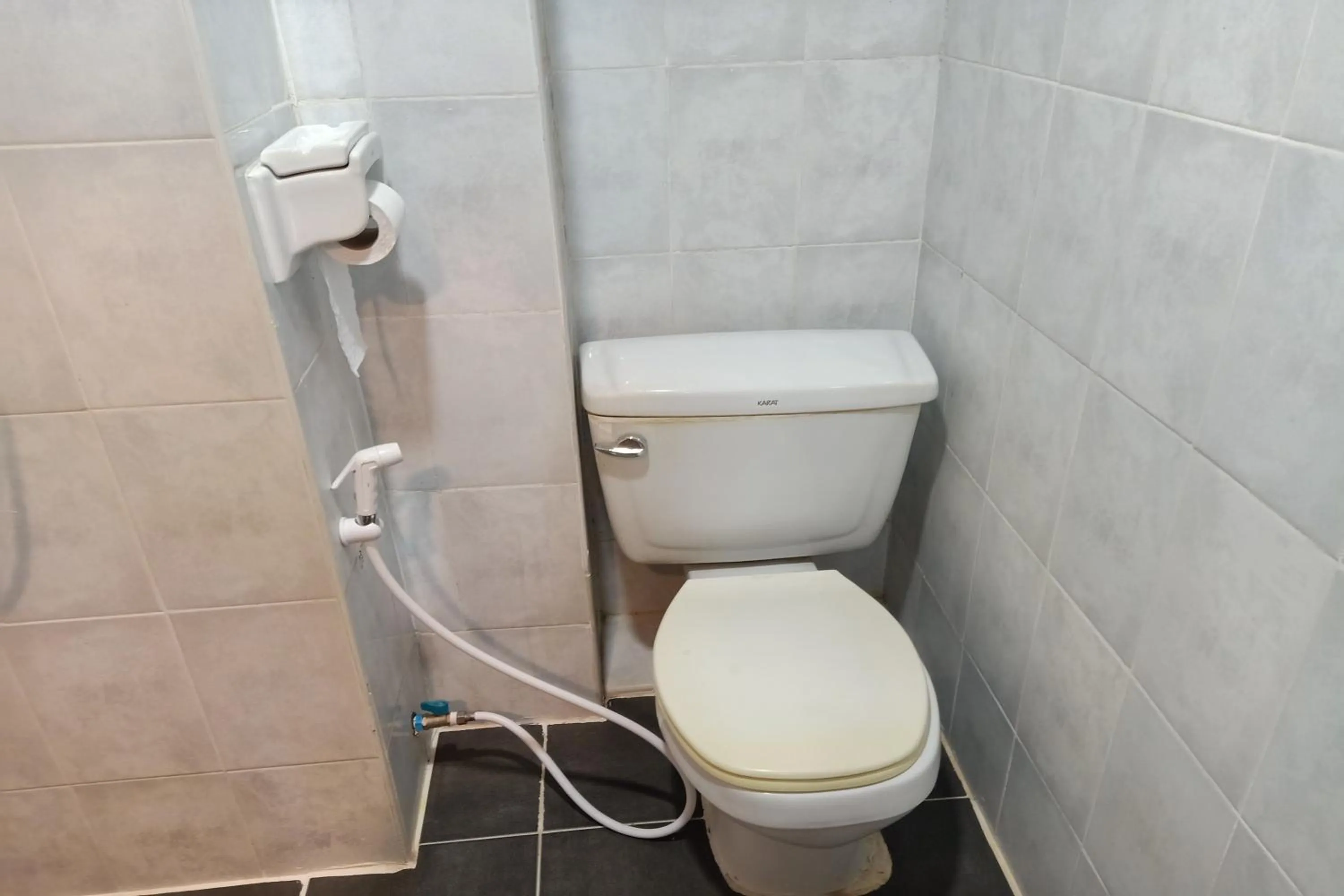 Shower in Phayao Northern Lake Hotel