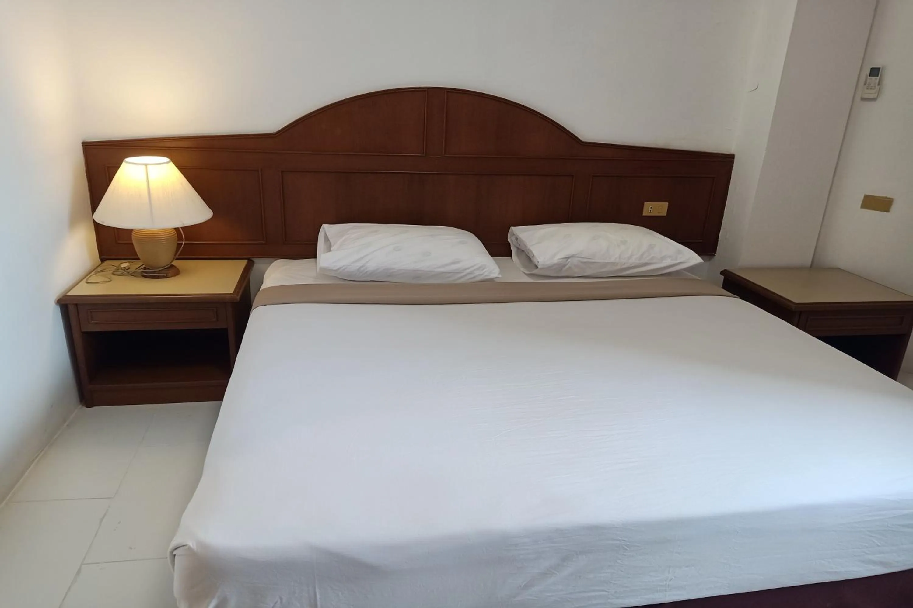 Bedroom, Bed in Phayao Northern Lake Hotel