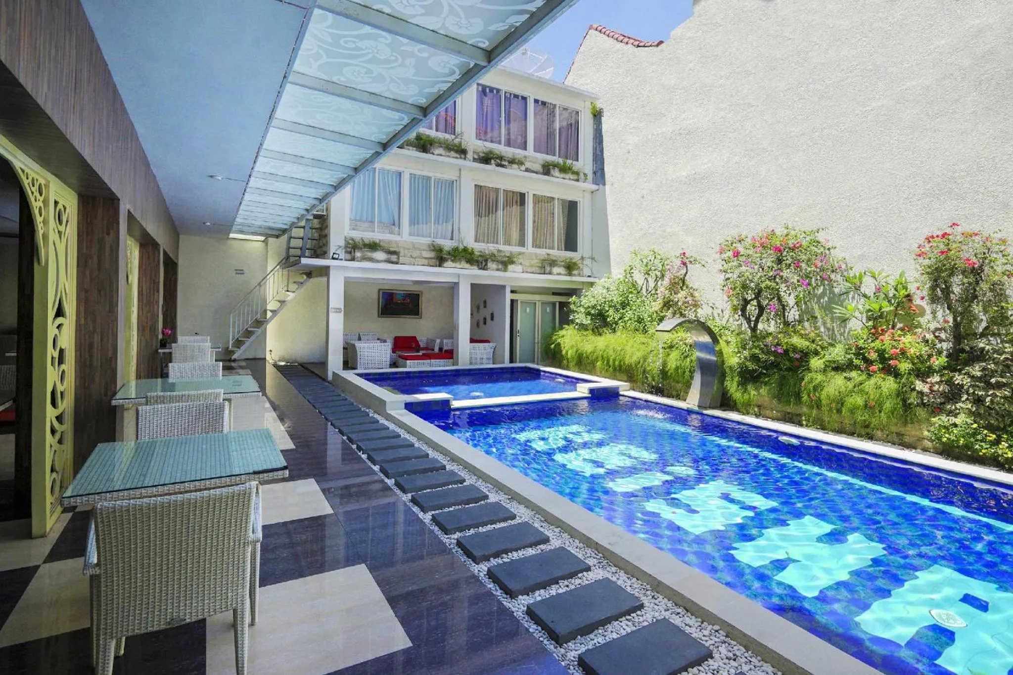 Swimming pool in Collection O 499 Princess Keisha Hotel & Convention Center