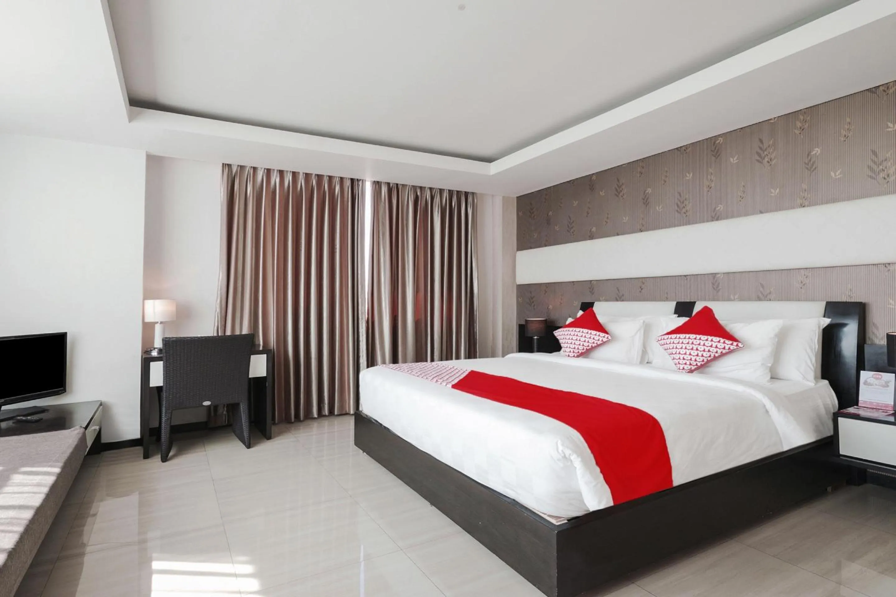 Bedroom, Bed in Collection O 499 Princess Keisha Hotel & Convention Center