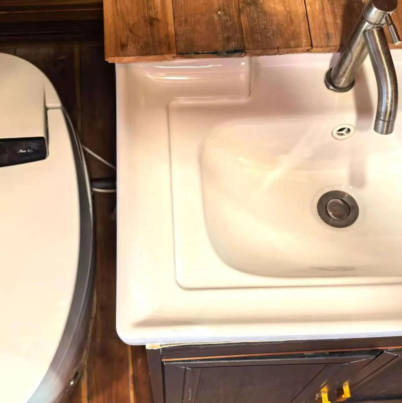 Bathroom in Pont Inn Nong Khiaw