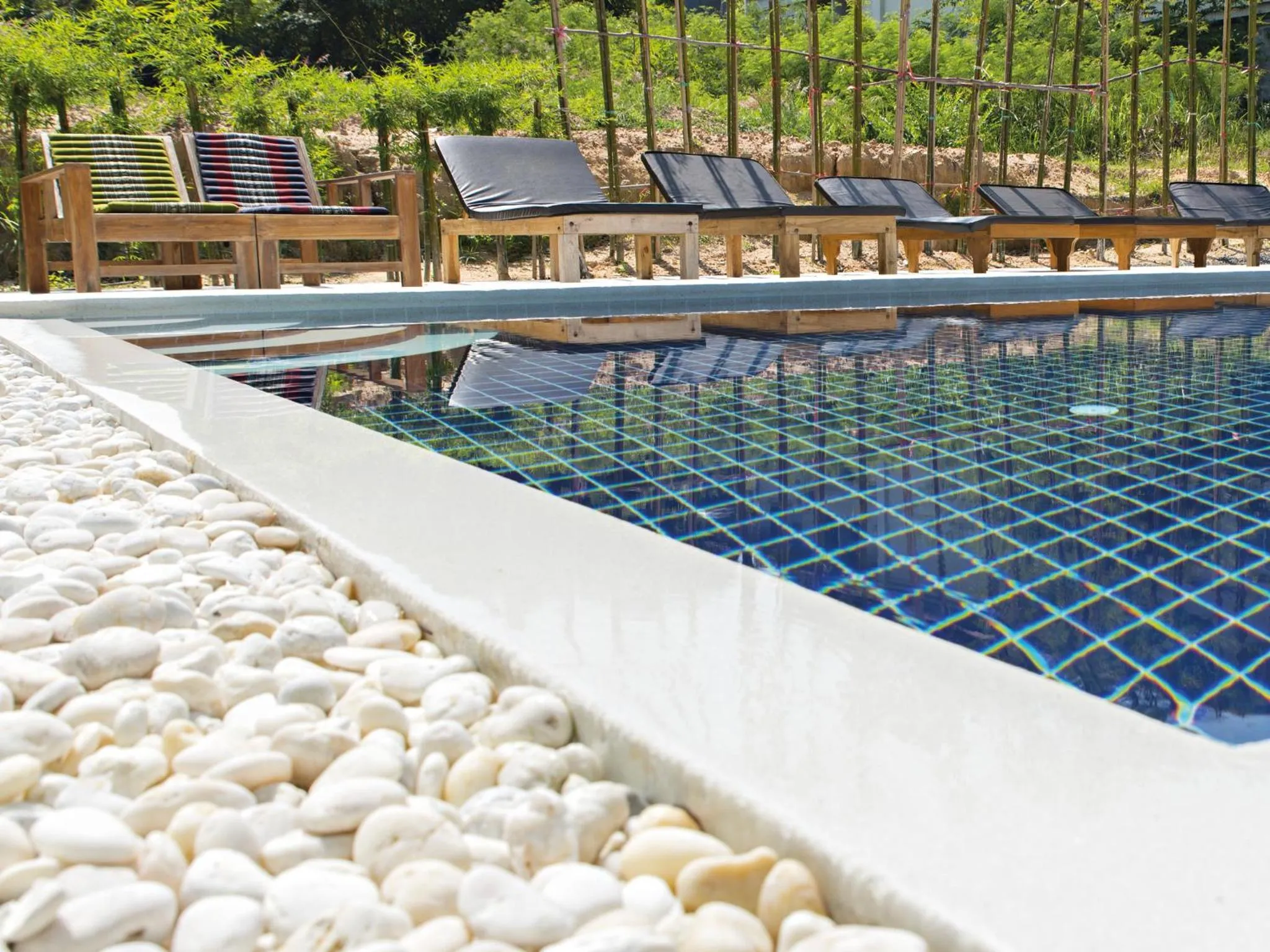 Swimming pool in Moon Cottage