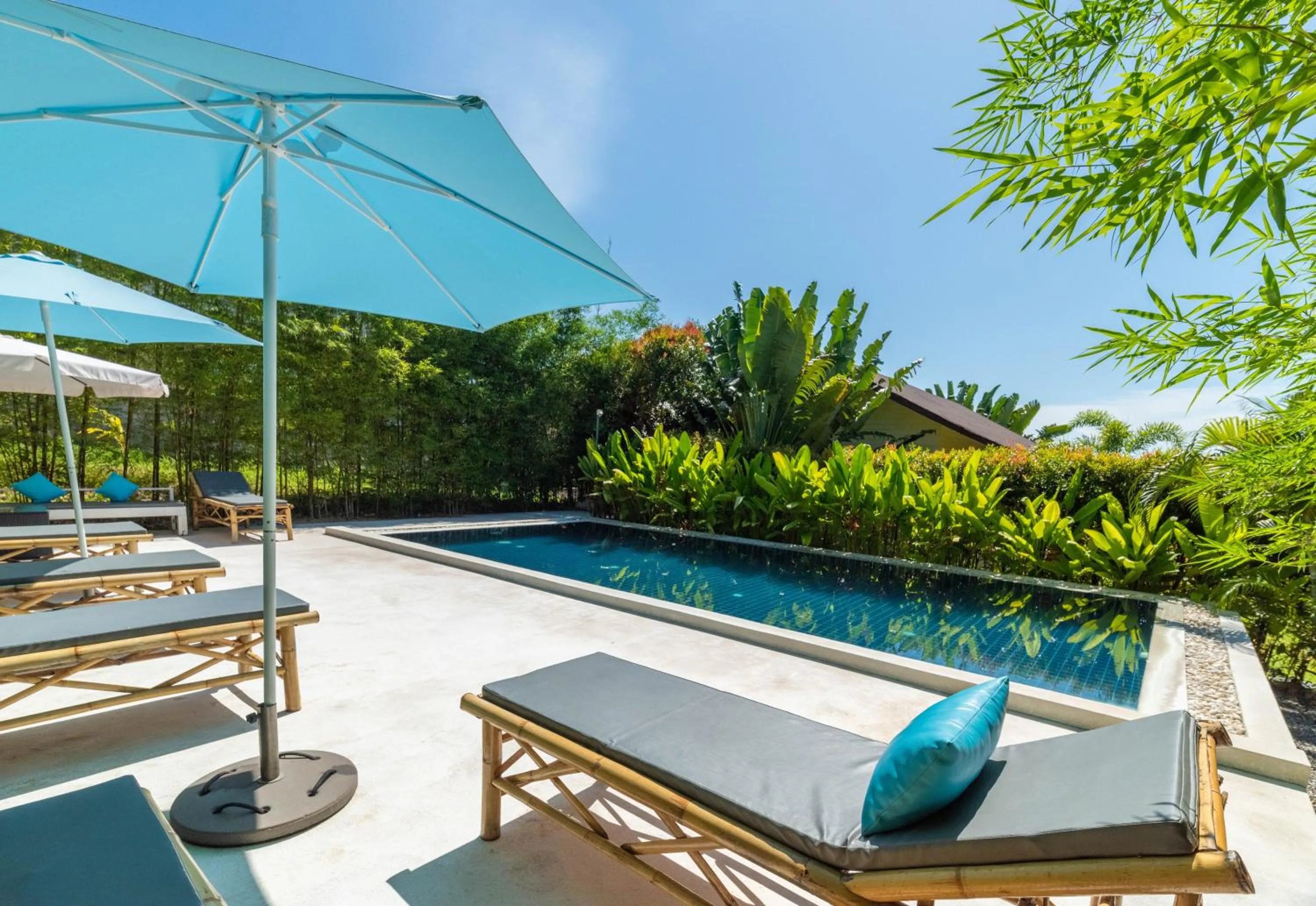 Pool view in Moon Cottage
