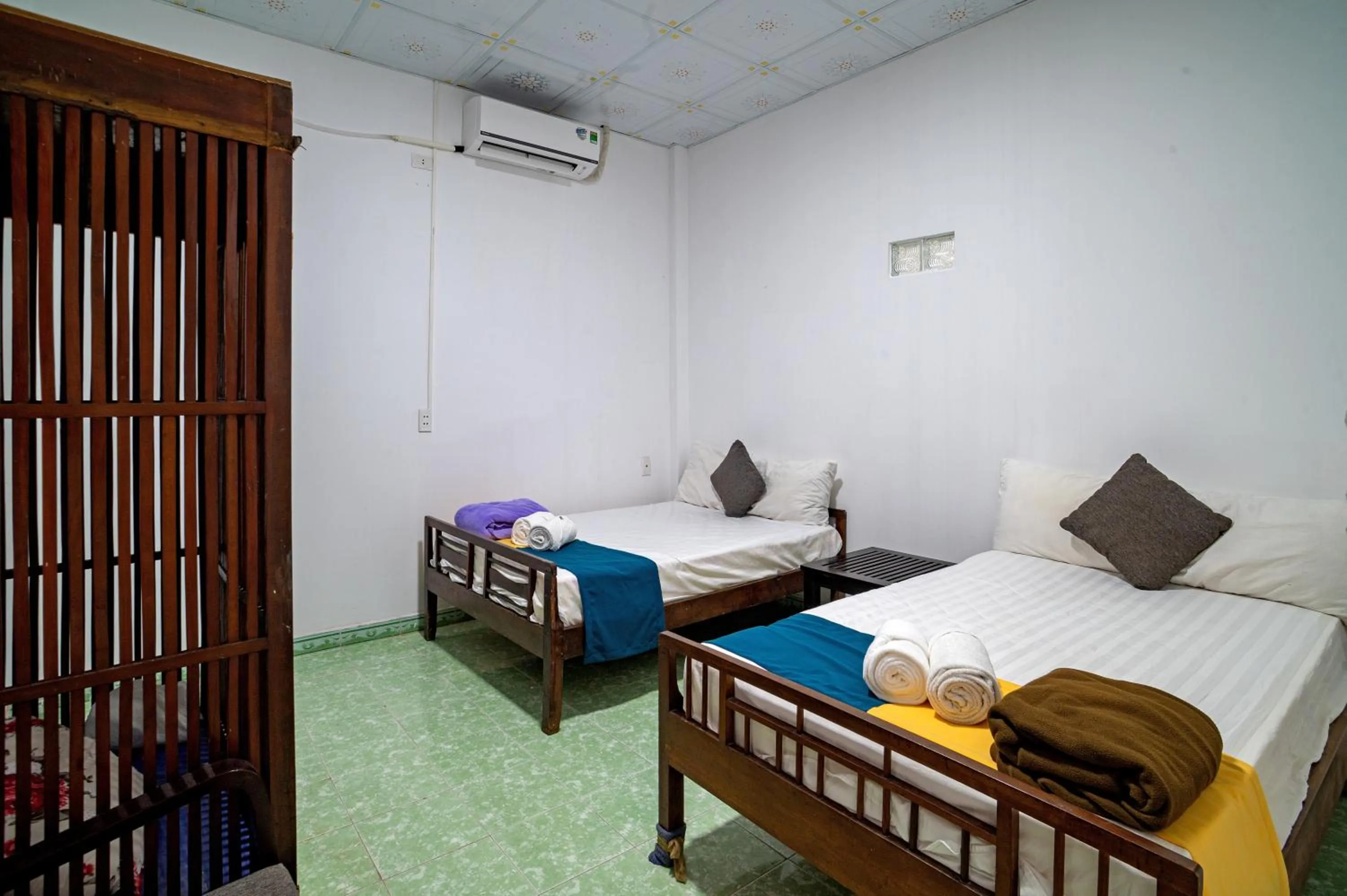 Bed in Hoi An Viet House Homestay