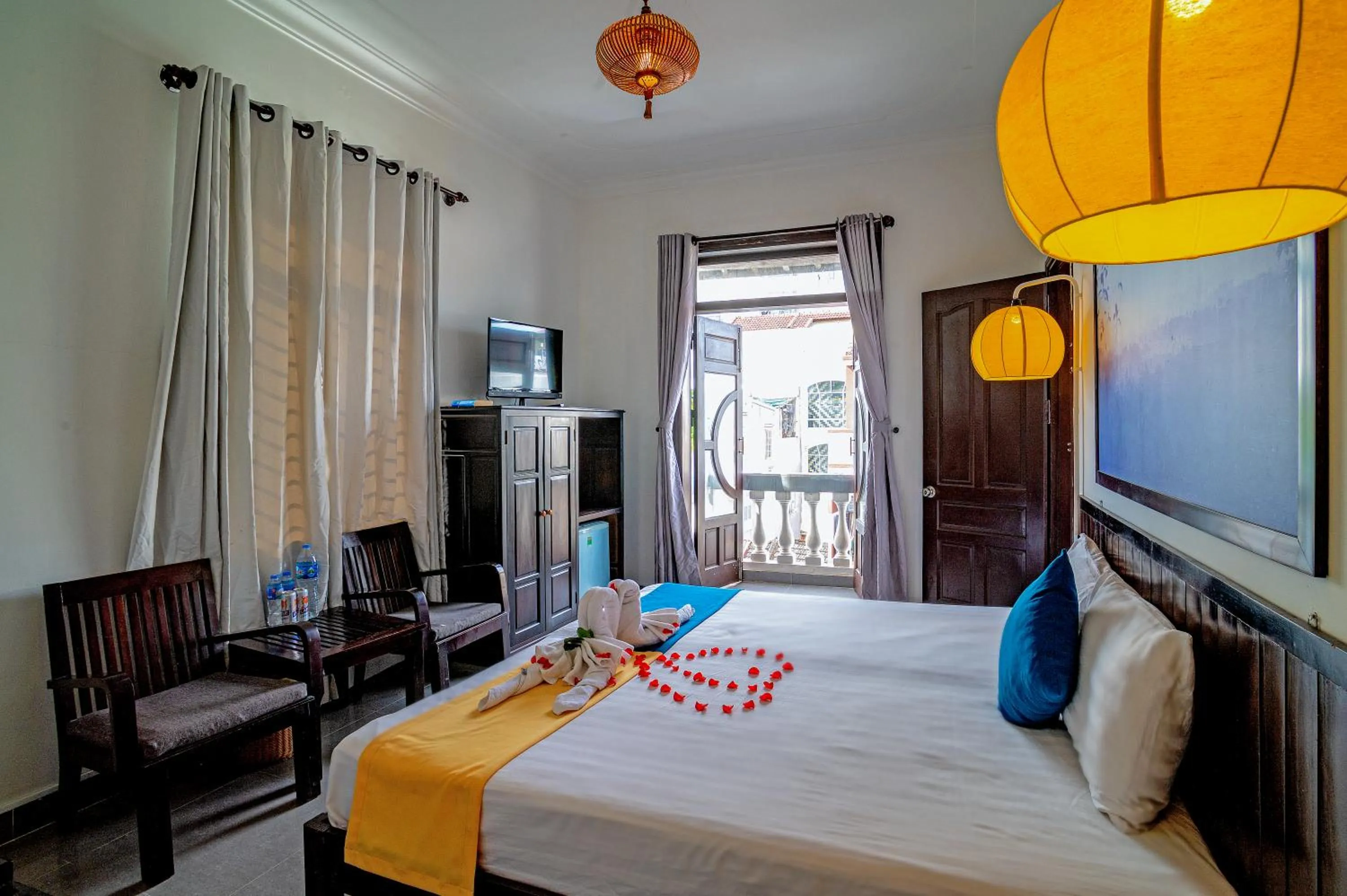Bed in Hoi An Viet House Homestay