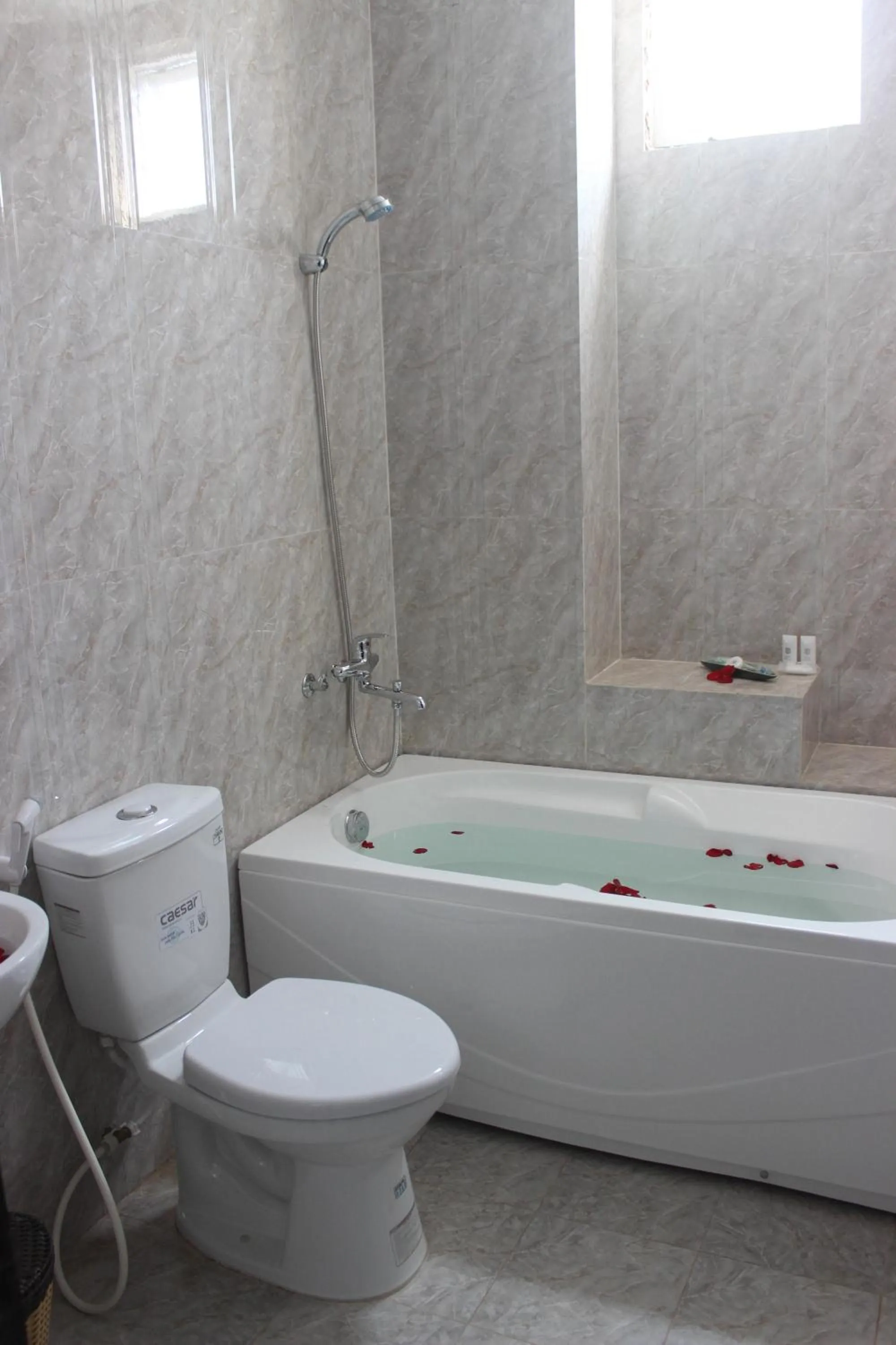 Bathroom in Hoi An Viet House Homestay