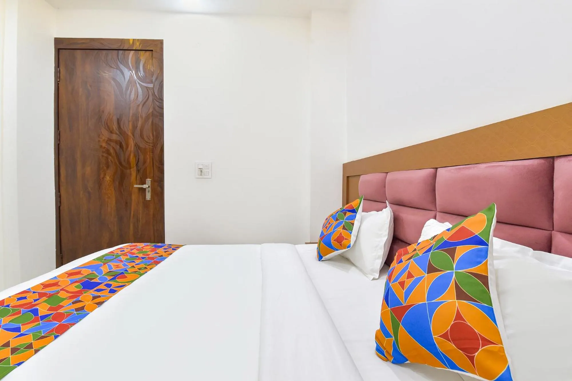 Bed in FabHotel Hari Residency