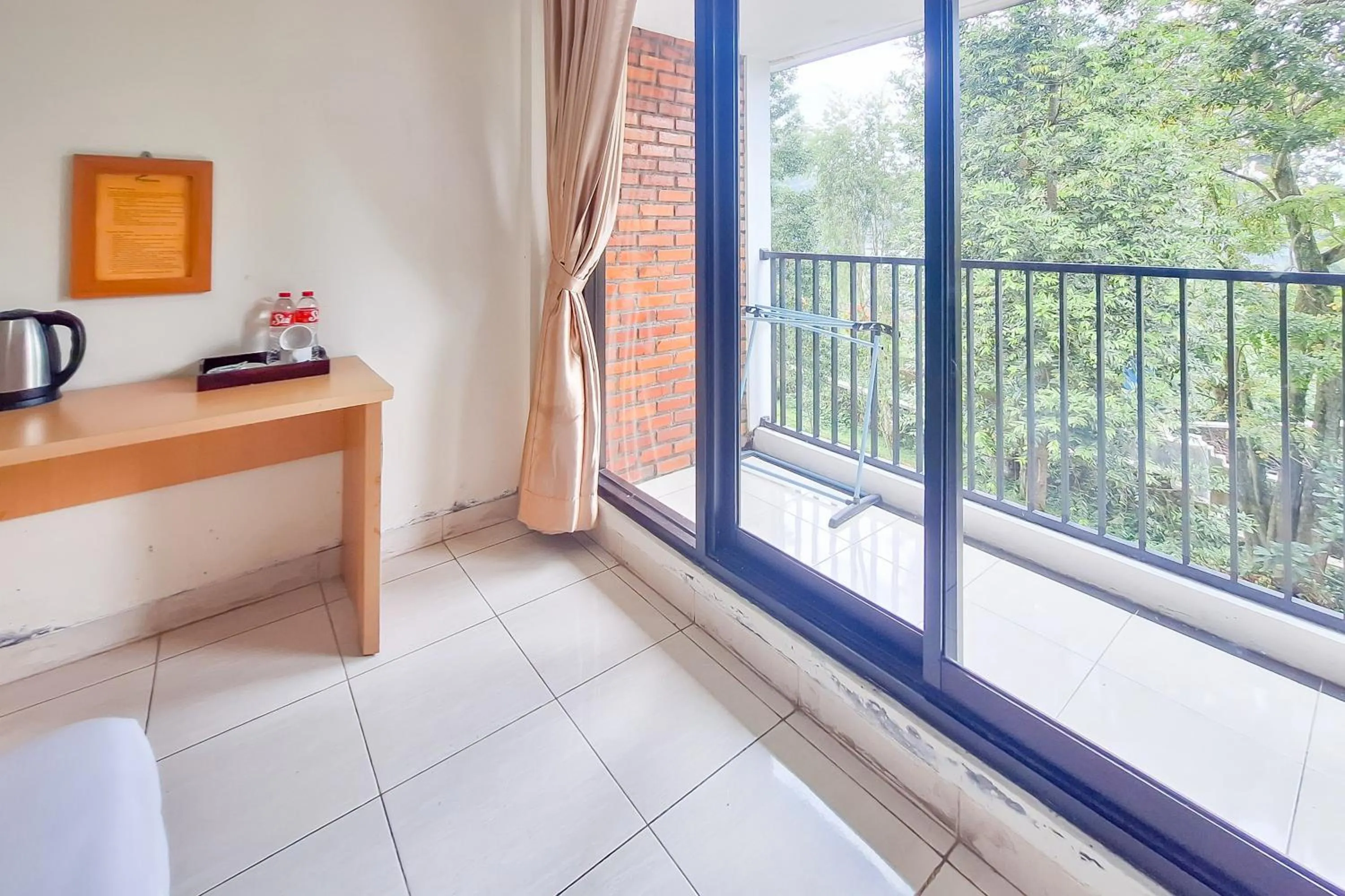 Bedroom in Urbanview Hotel Tridaya Cisarua Puncak