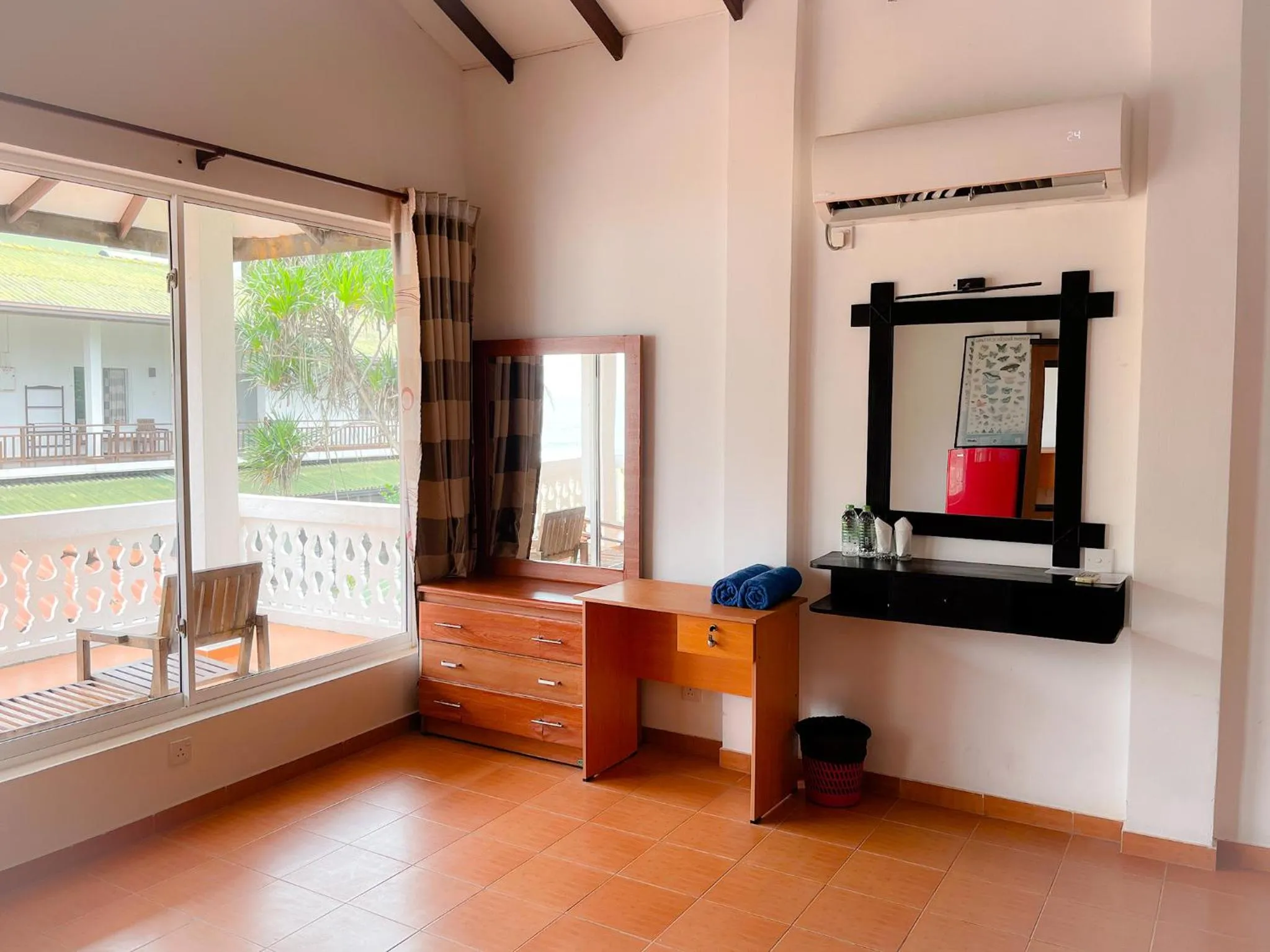 Photo of the whole room in Pearl Island Beach Hotel