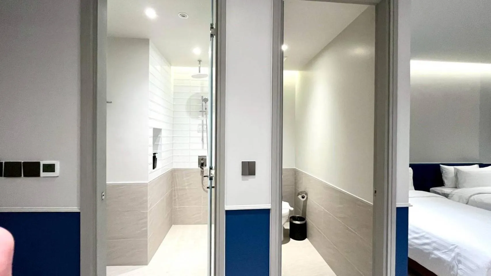 Bathroom, Bed in The Quarter Ramkhamhaeng by UHG