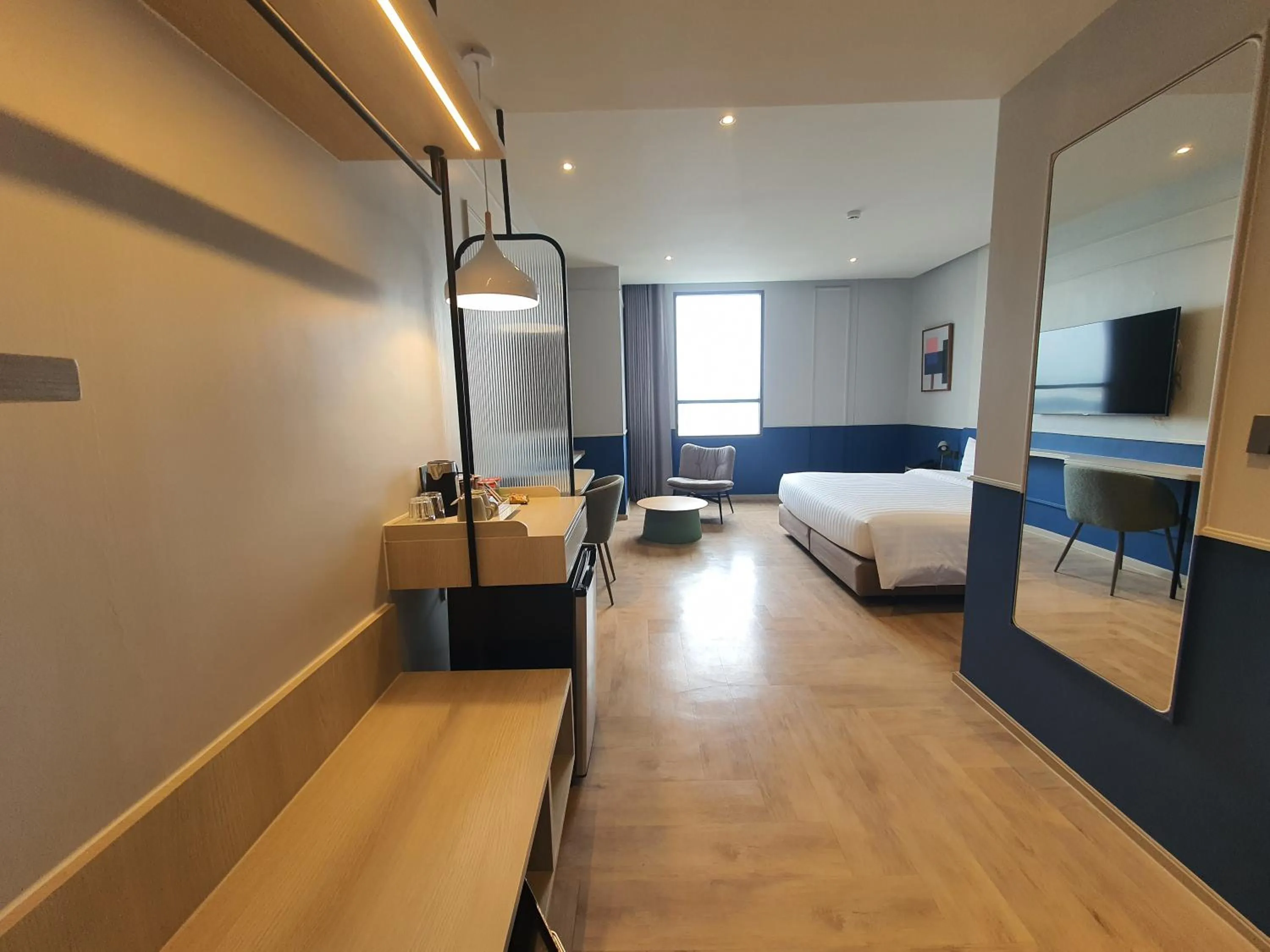 wardrobe, Bed in The Quarter Ramkhamhaeng by UHG