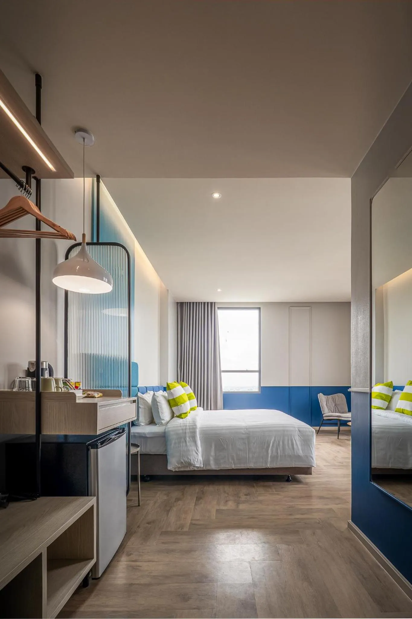 Bedroom, Bed in The Quarter Ramkhamhaeng by UHG