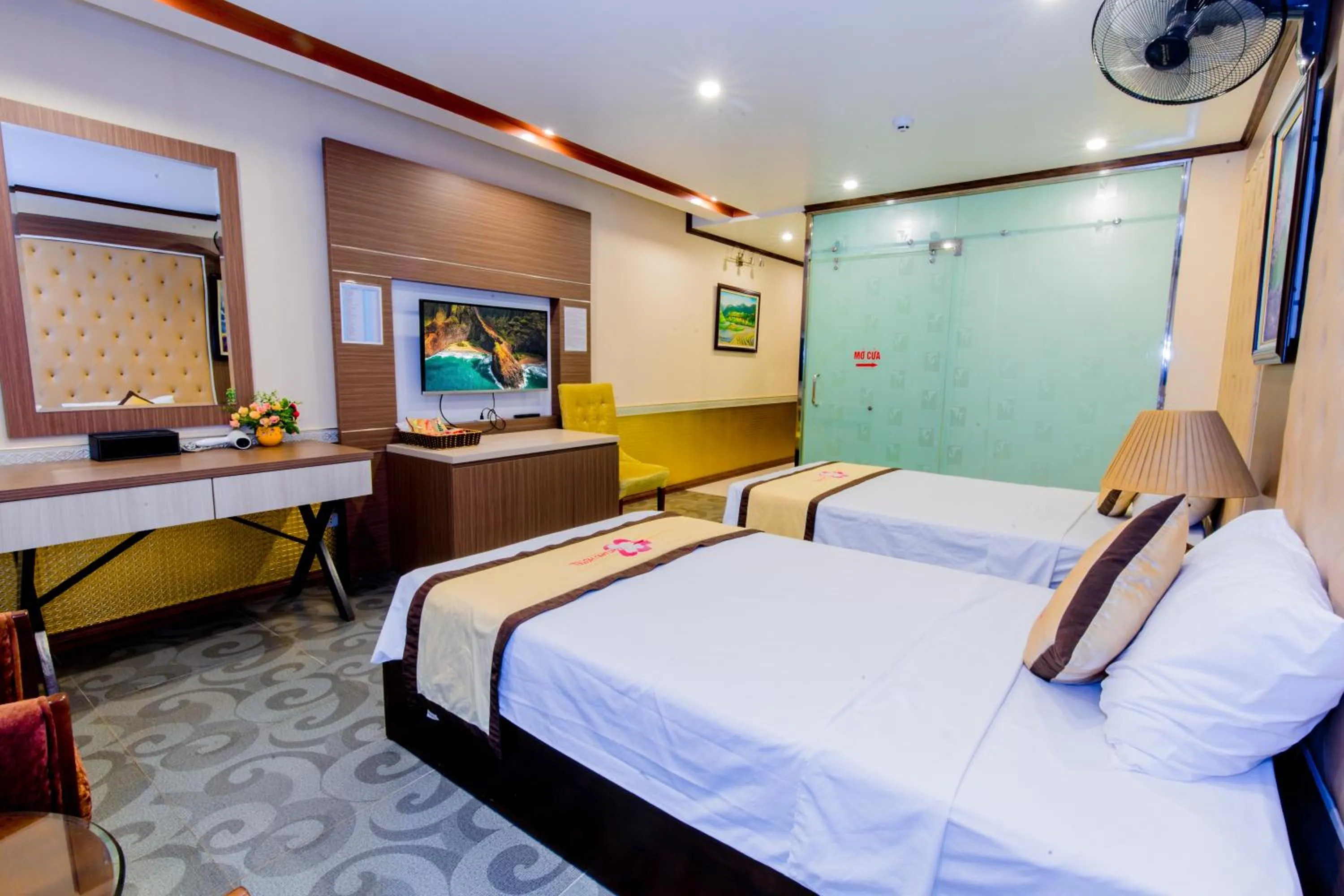 Bed in Hoa Dao Hotel
