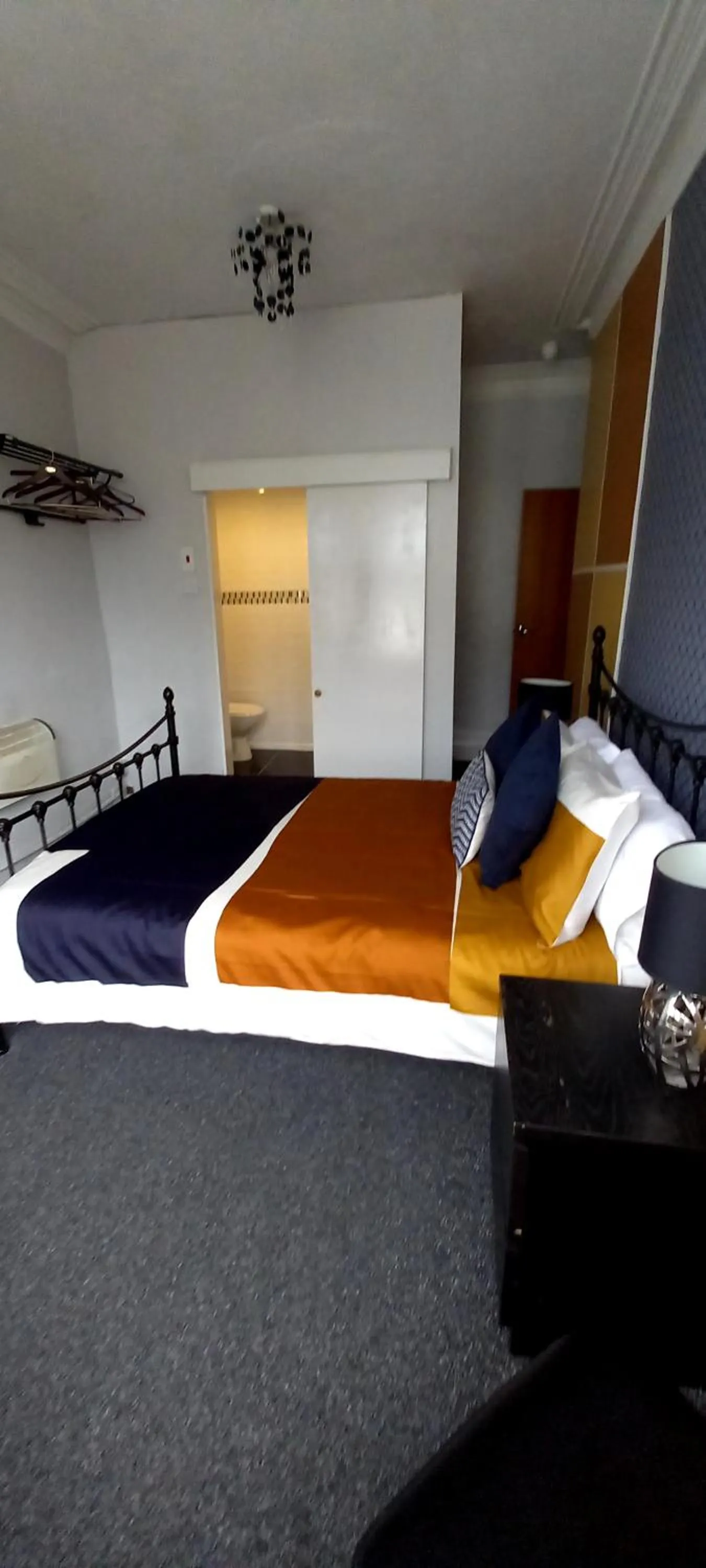 Bed in Shananagens Guesthouse