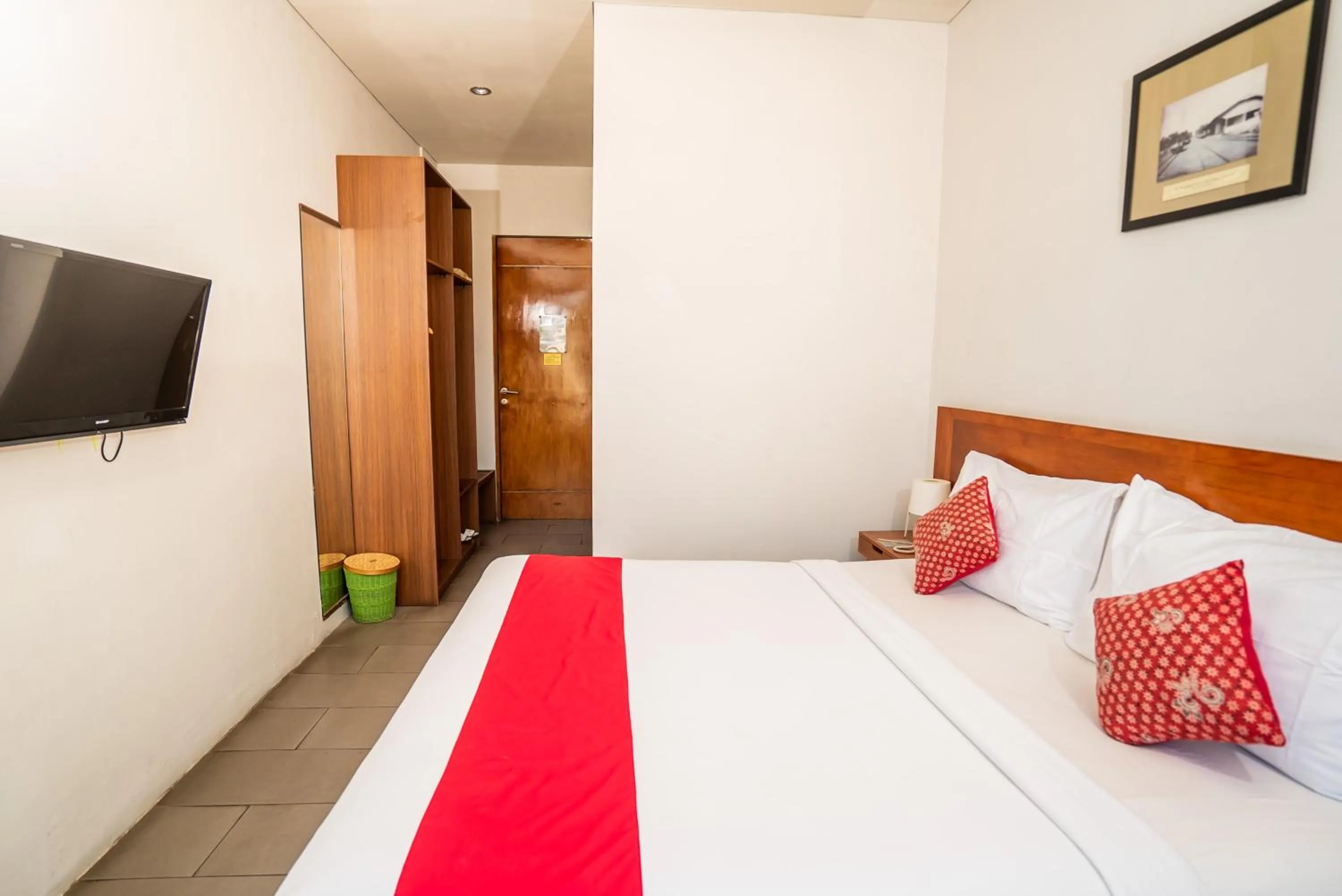 Bed in Hotel Blambangan